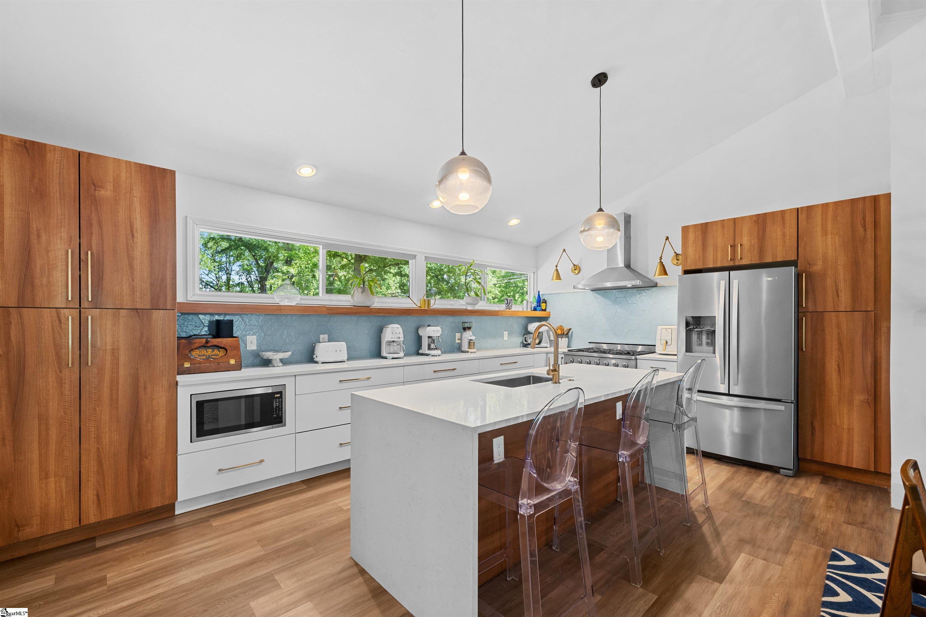 103 Lake Fairfield Drive Greenville, SC 29615