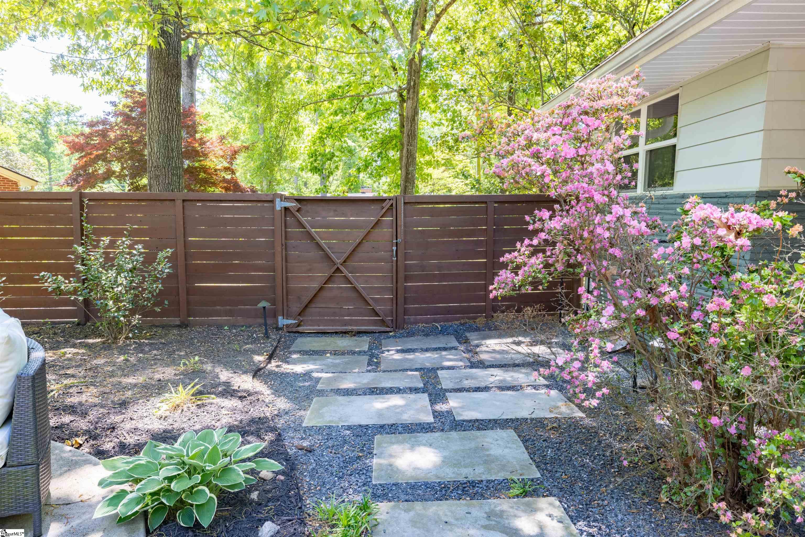 103 Lake Fairfield Drive Greenville, SC 29615