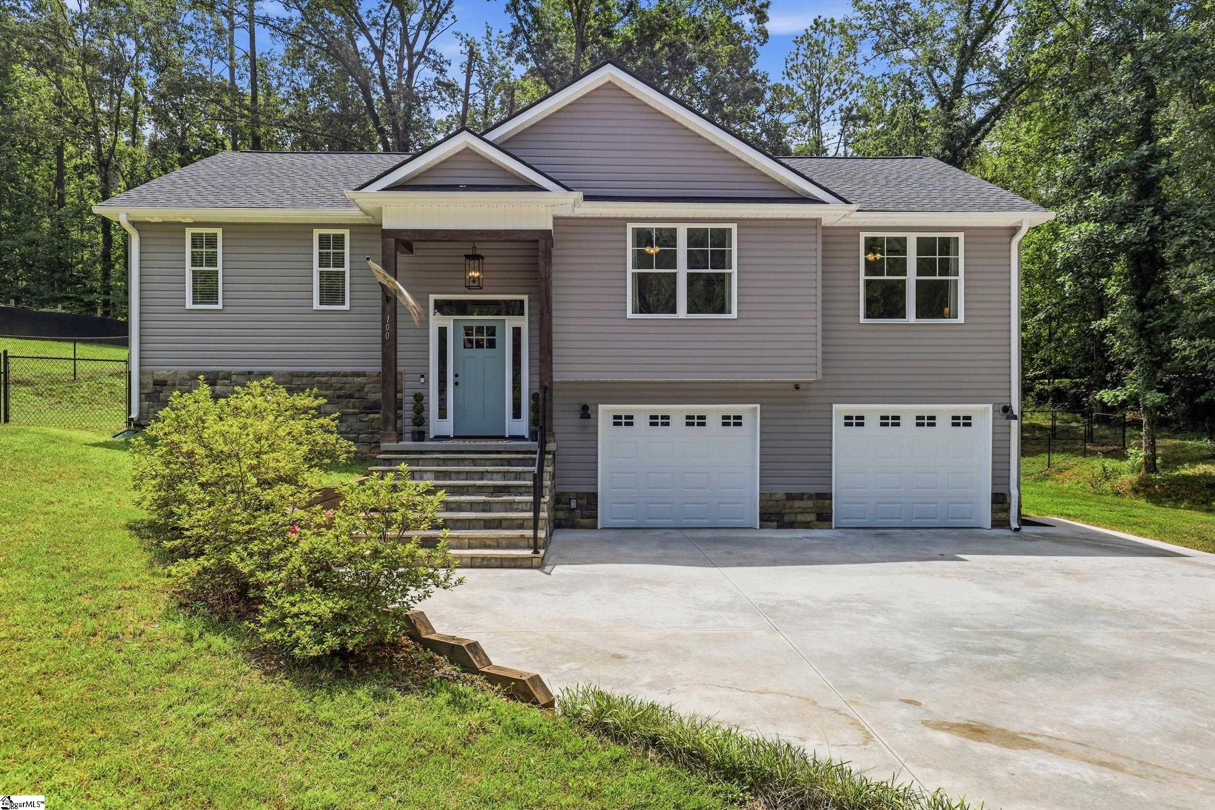 100 Victorian Lane, Seneca, SC 29672