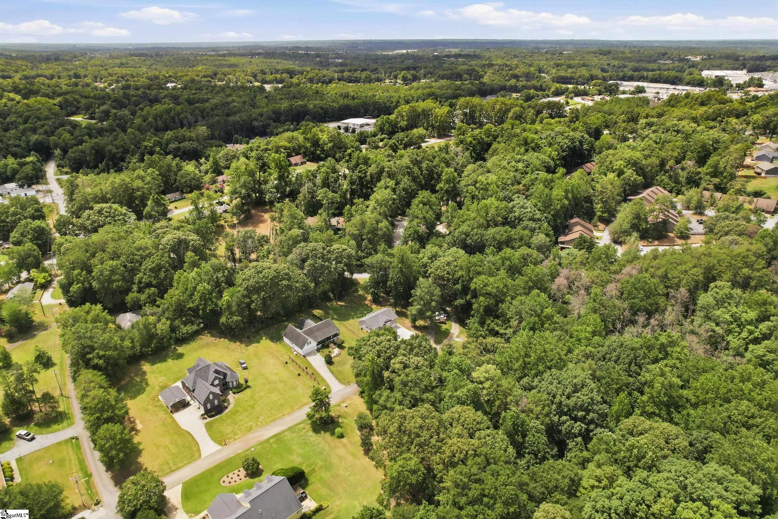100 Victorian Lane Seneca, SC 29672