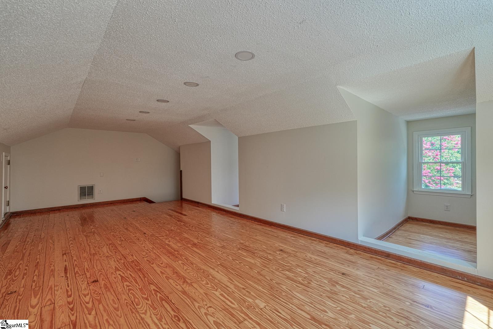 837 Friendship Church Road Pauline, SC 29374