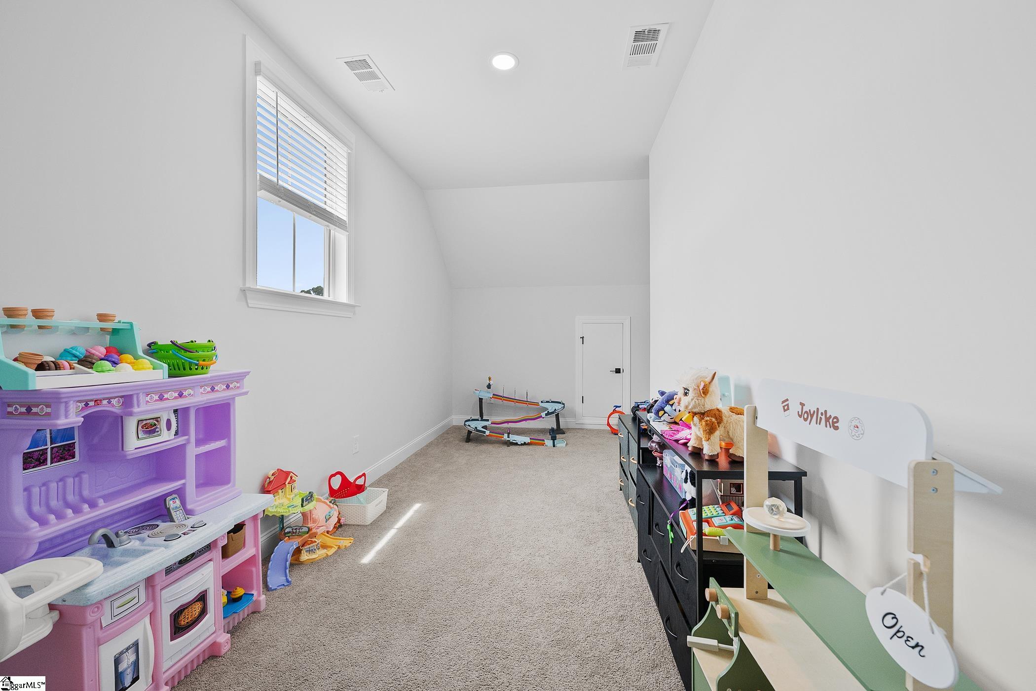 606 Lewes Avenue Simpsonville, SC 29681