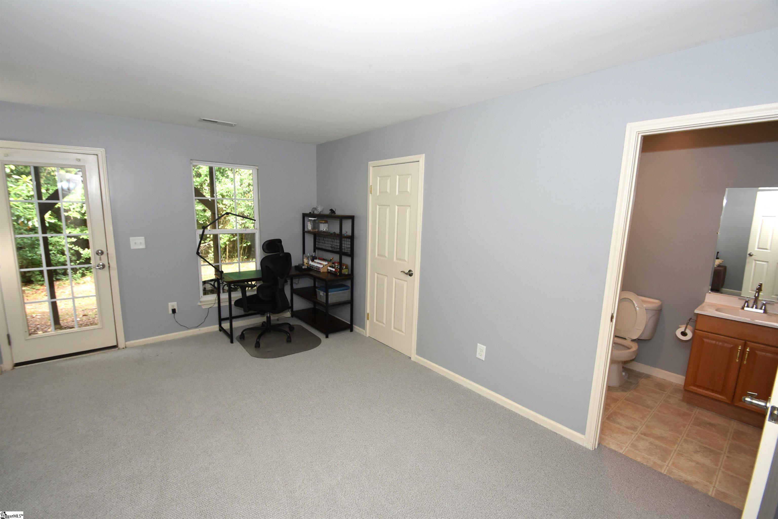 218 Cambria Court Mauldin, SC 29662
