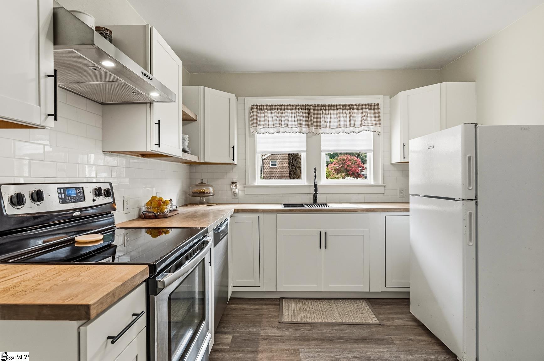 2001 Woodside Avenue Anderson, SC 29625