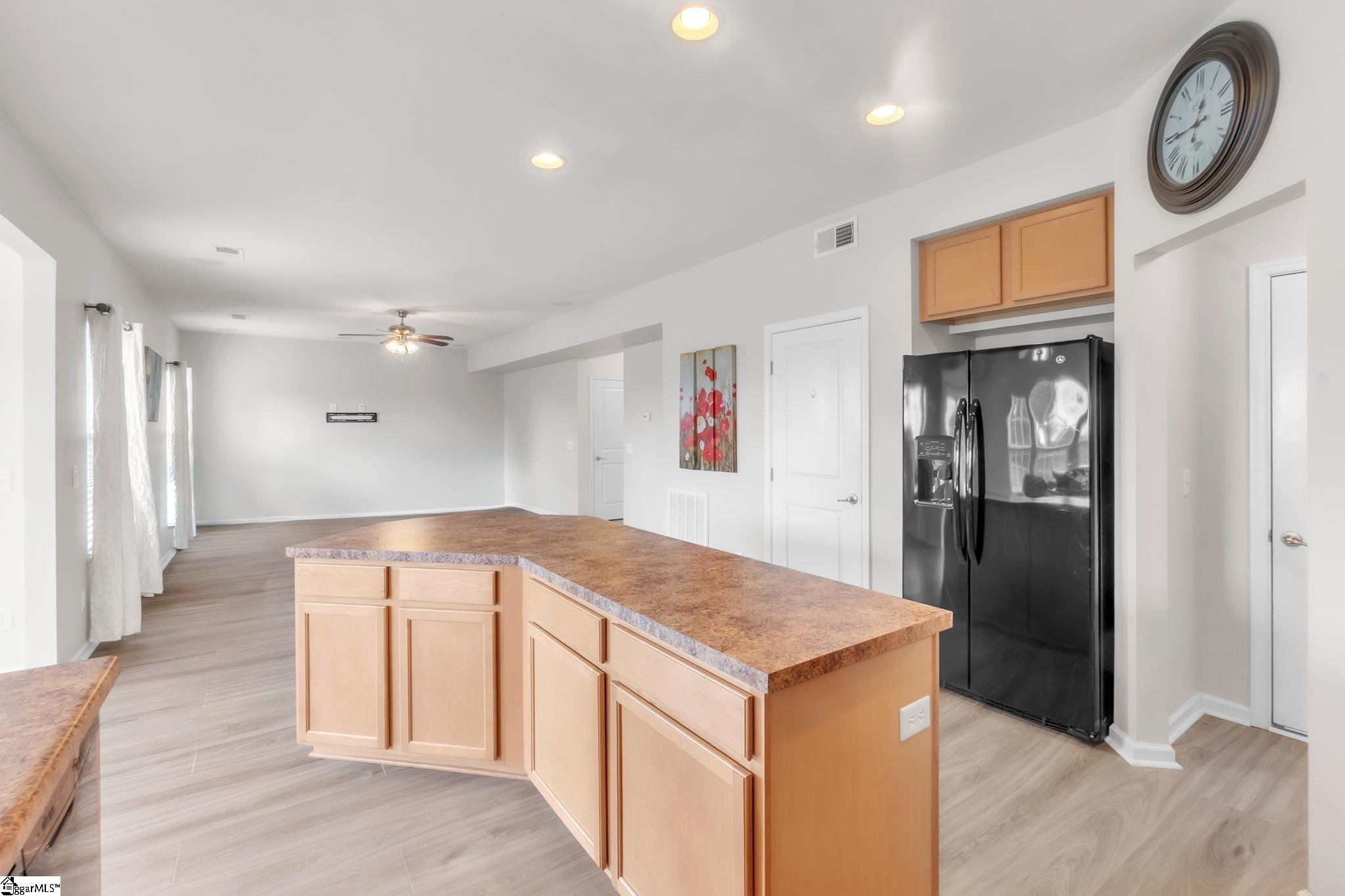 31 Granite Lane Greenville, SC 29607