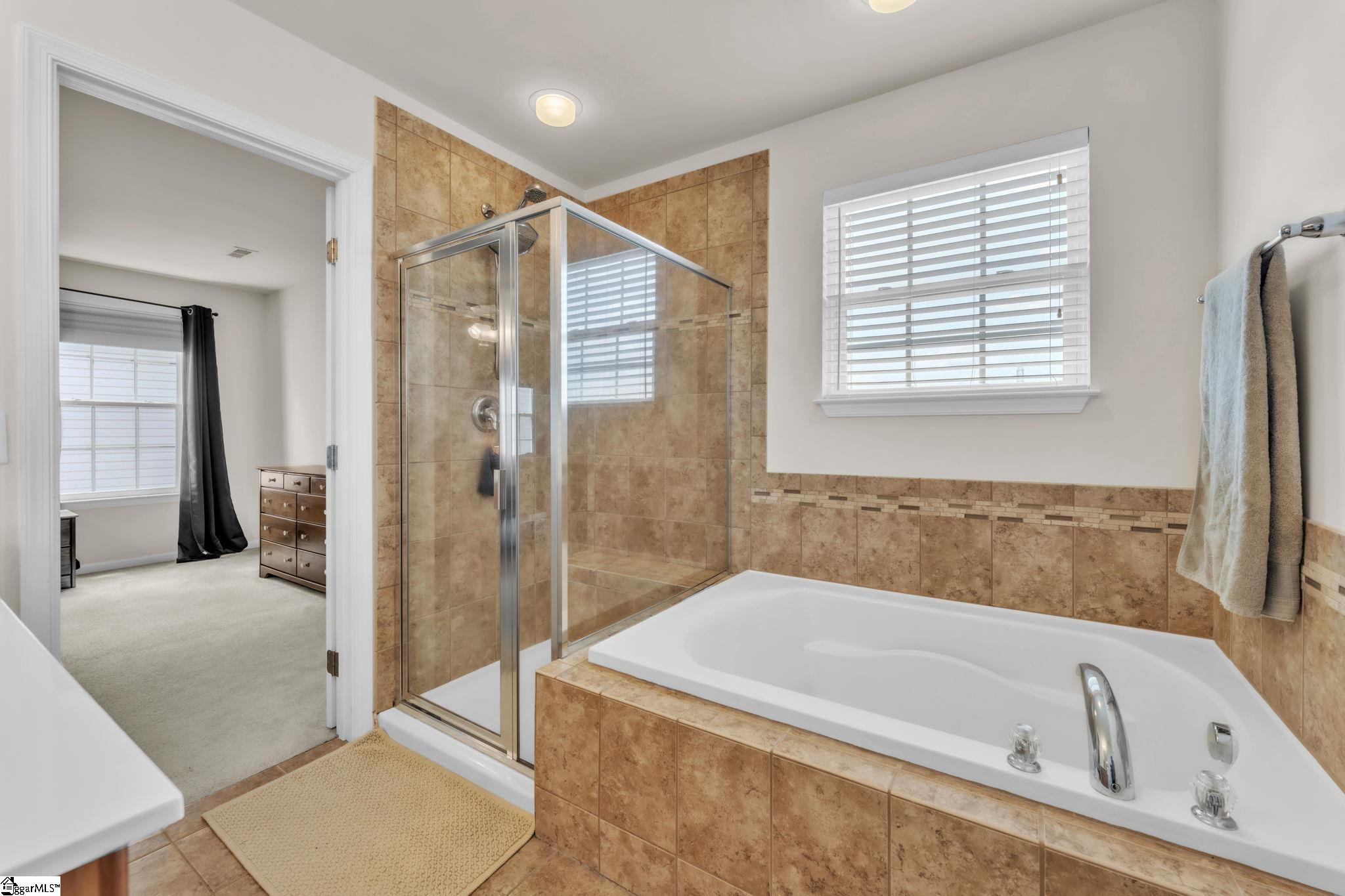 31 Granite Lane Greenville, SC 29607