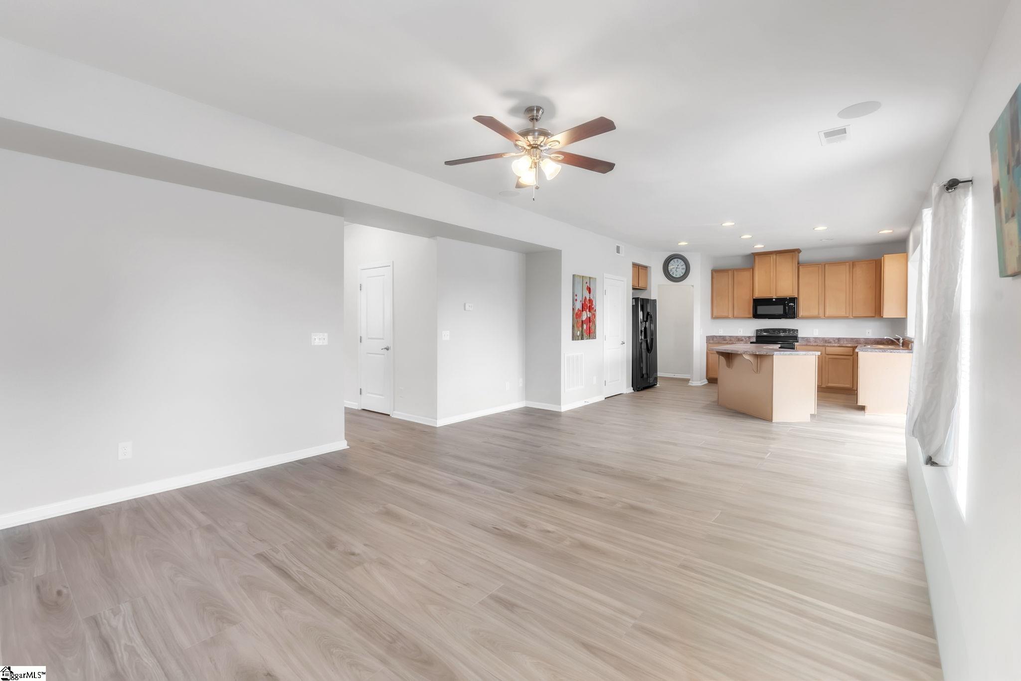 31 Granite Lane Greenville, SC 29607
