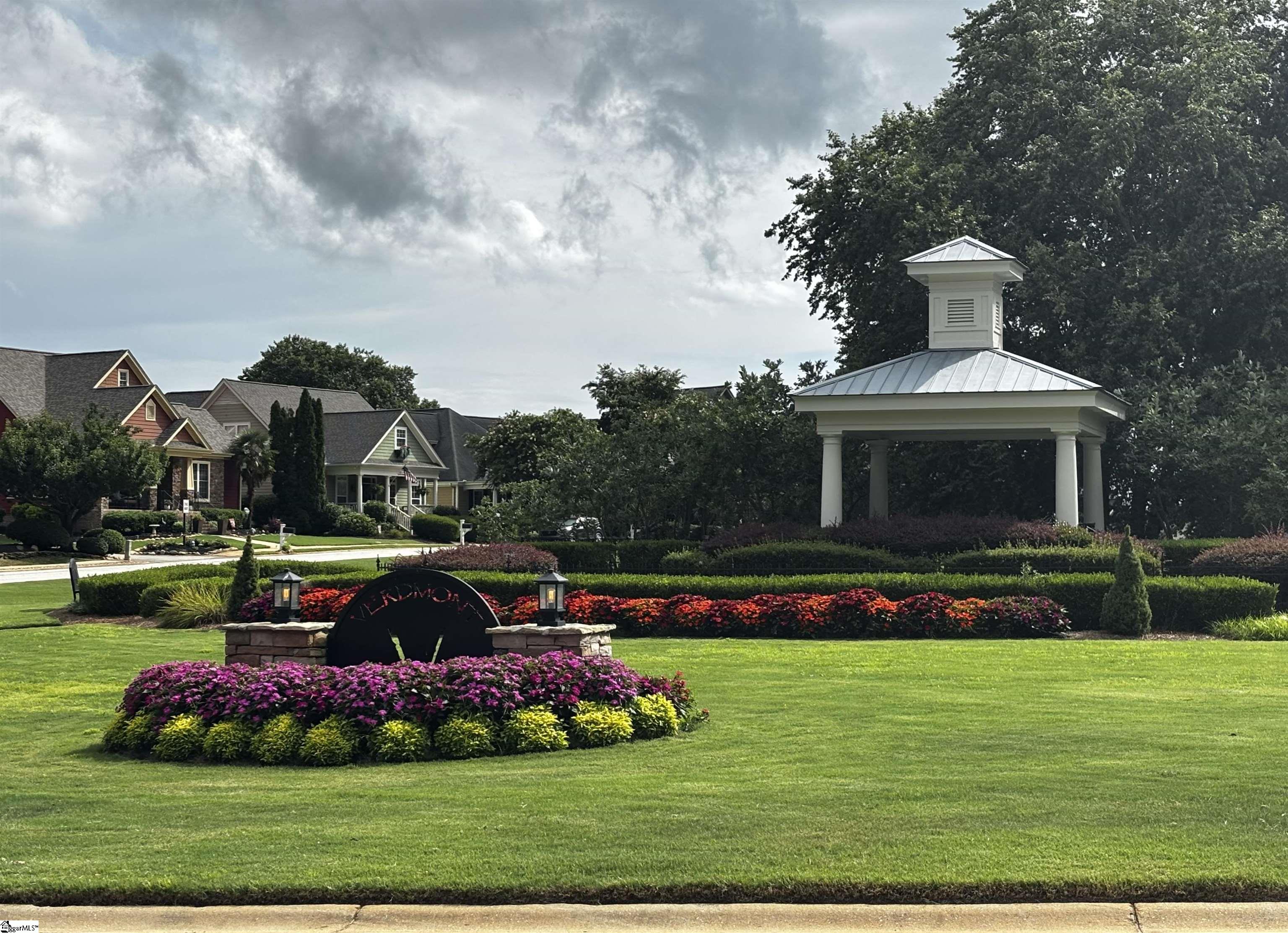 100 Lismore Street Simpsonville, SC 29680