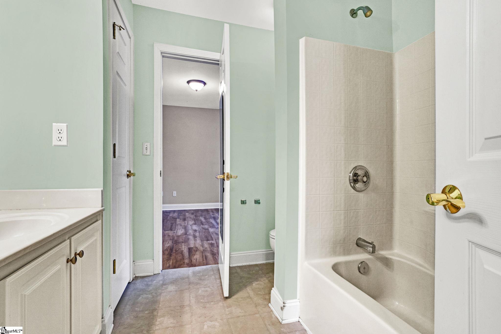 104 Ginkgo Court Easley, SC 29642
