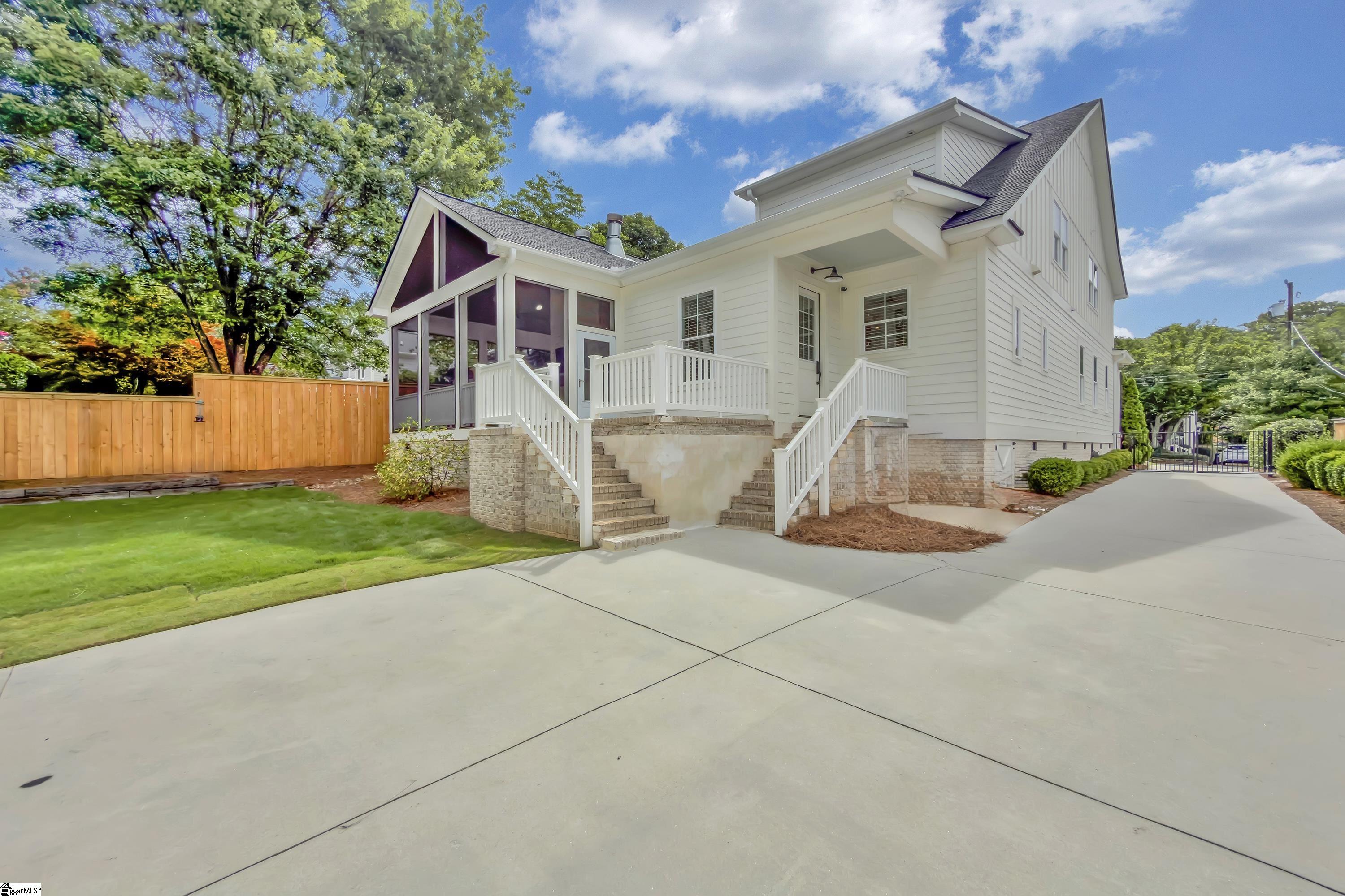 143 Augusta Court Greenville, SC 29605