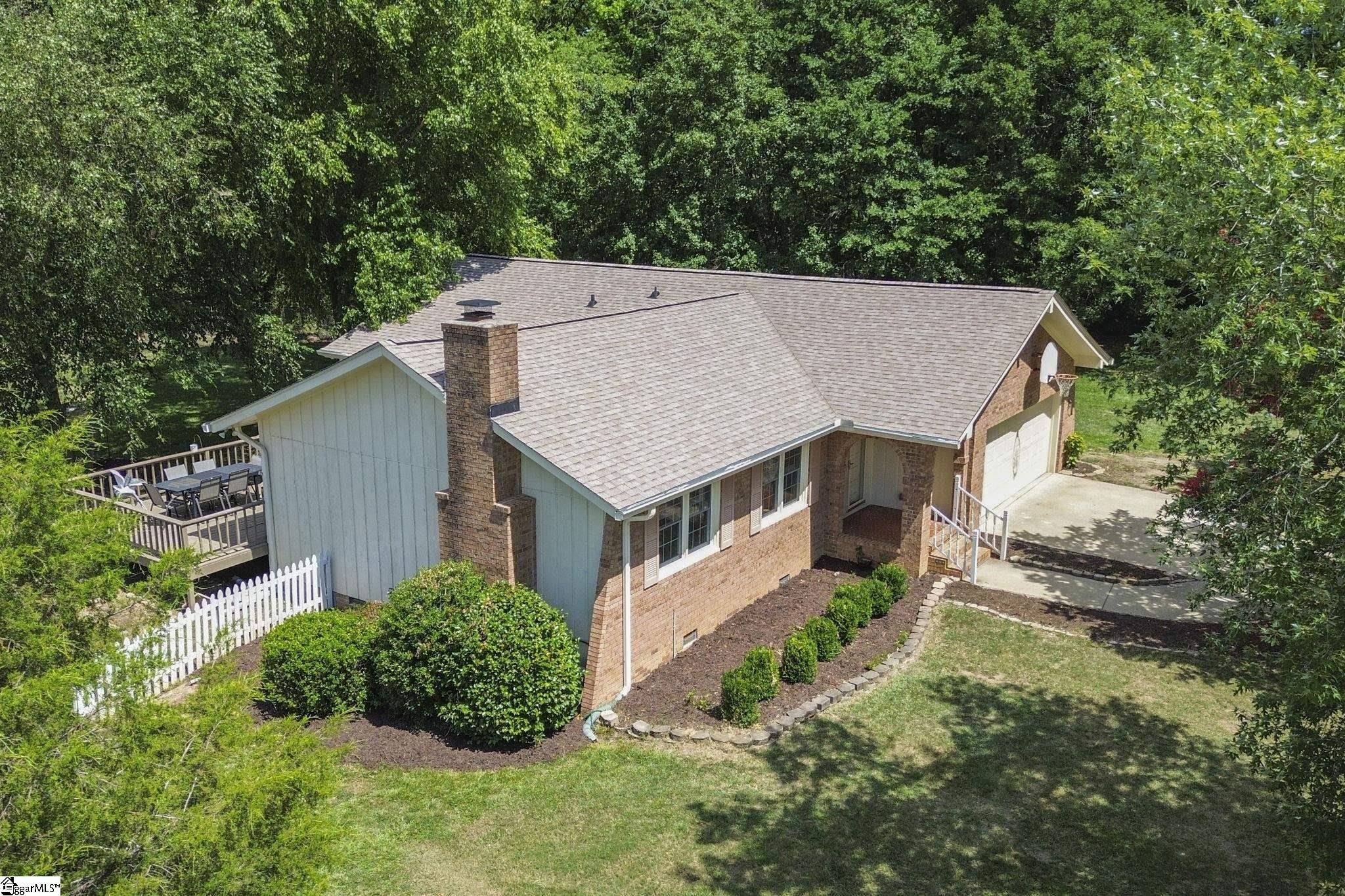 22 Woodview Drive Taylors, SC 29687