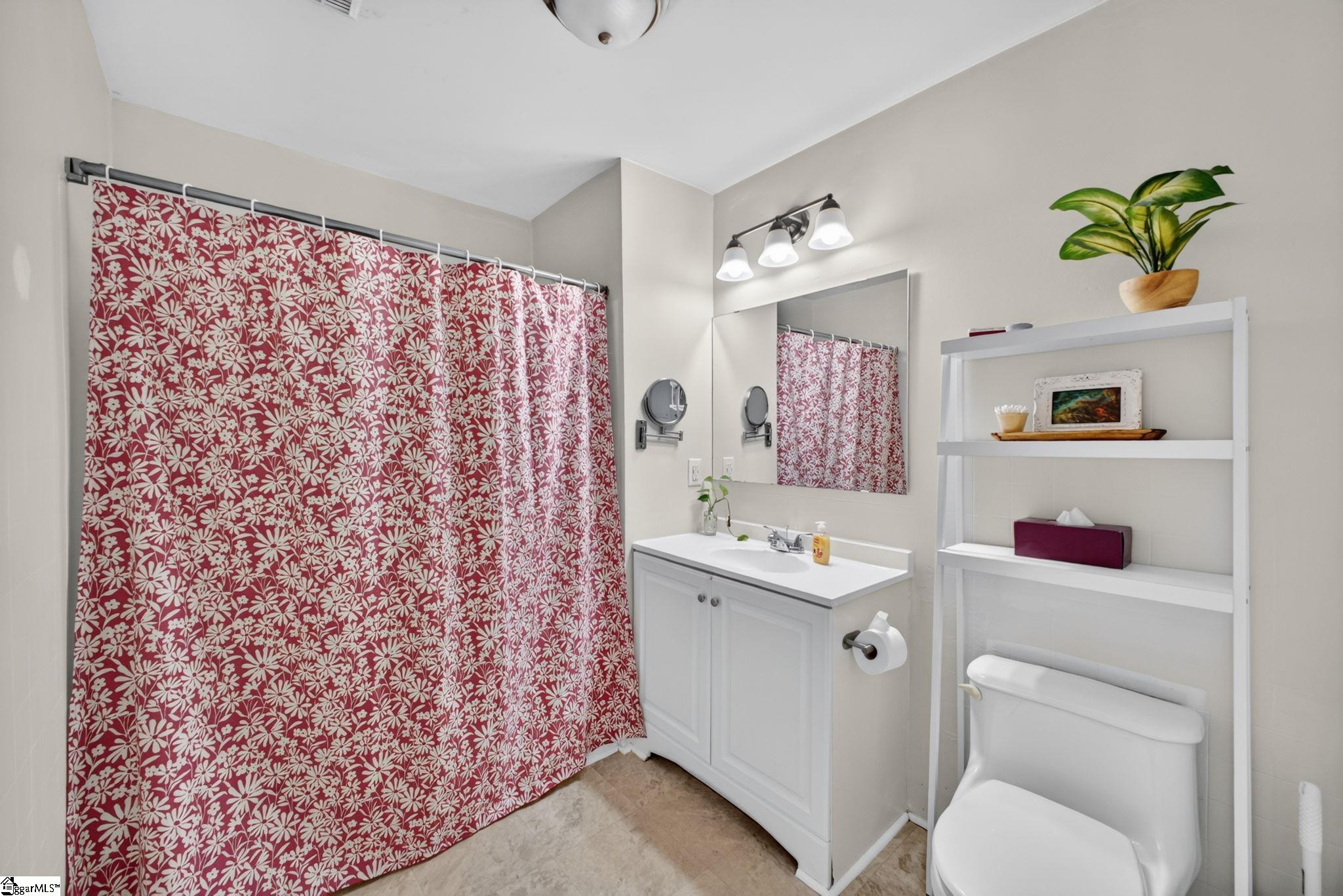 121 Connecticut Avenue Greer, SC 29650