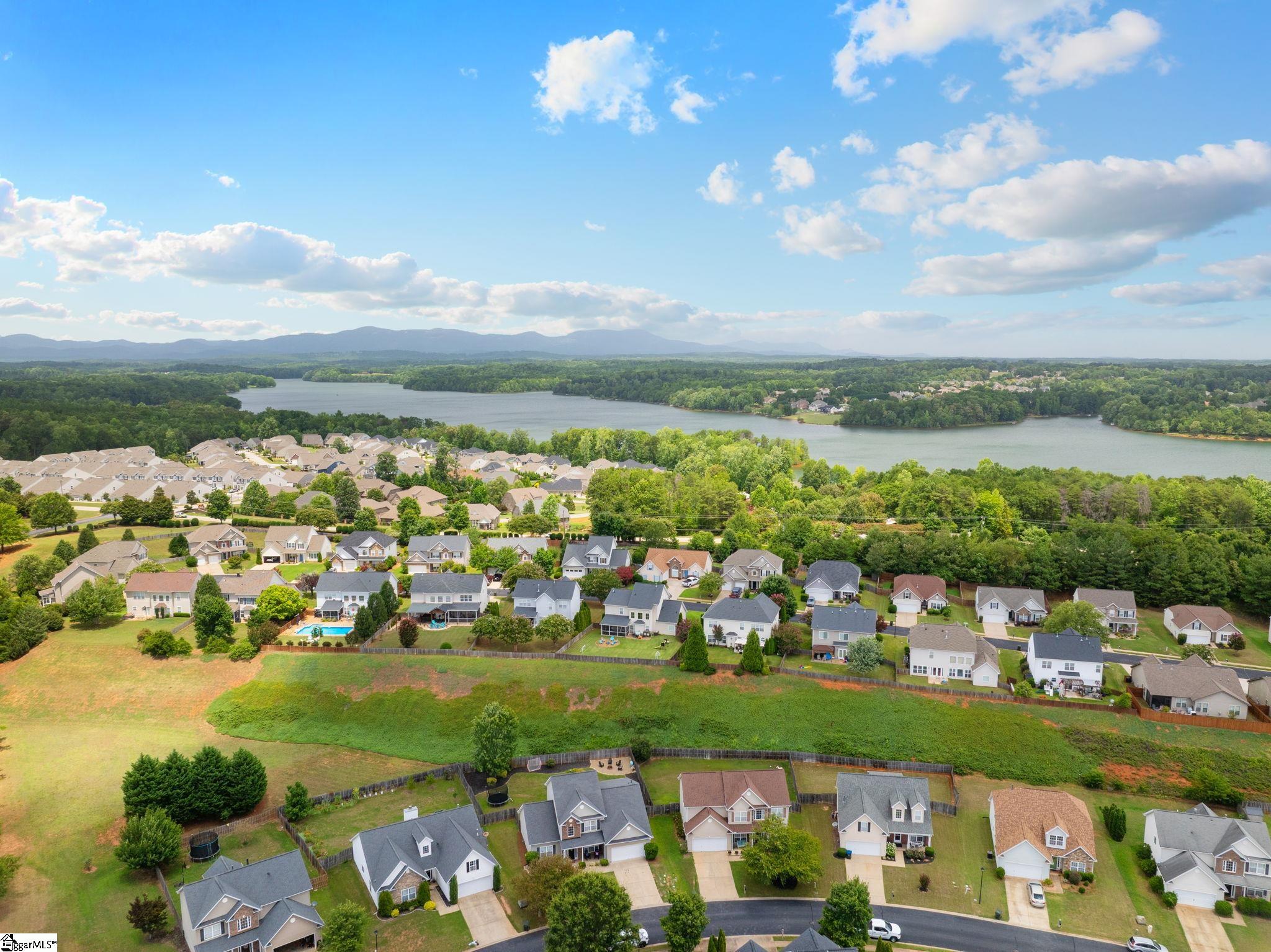 5 Hollander Drive Taylors, SC 29687