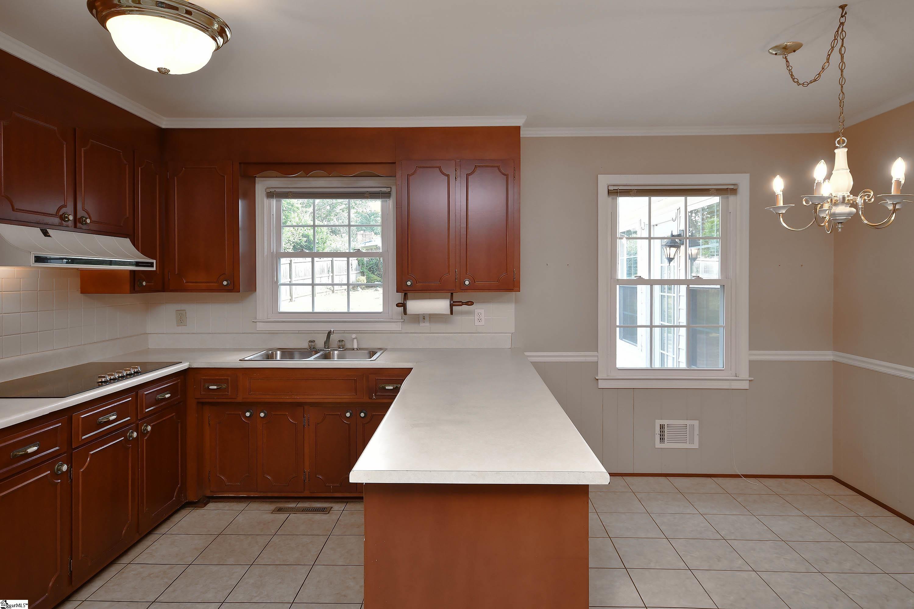 19 Spring Forest Road Greenville, SC 29615