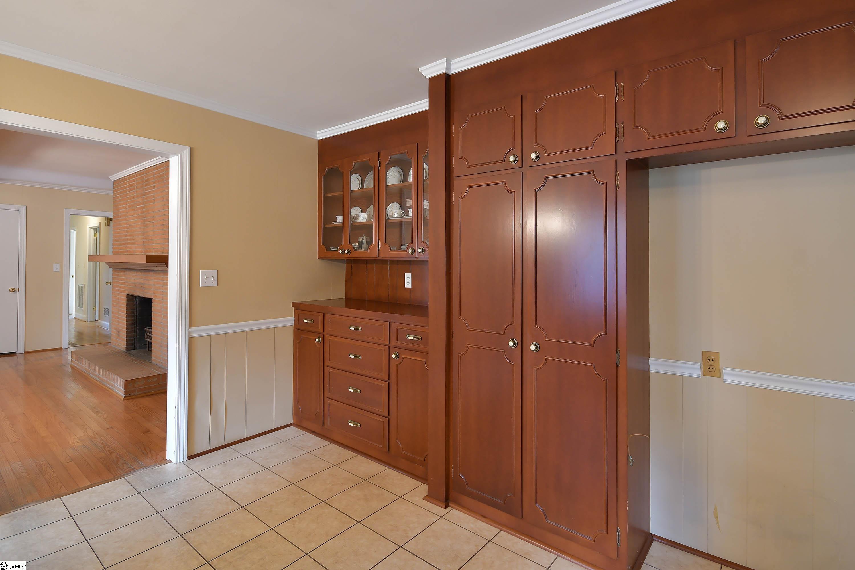 19 Spring Forest Road Greenville, SC 29615