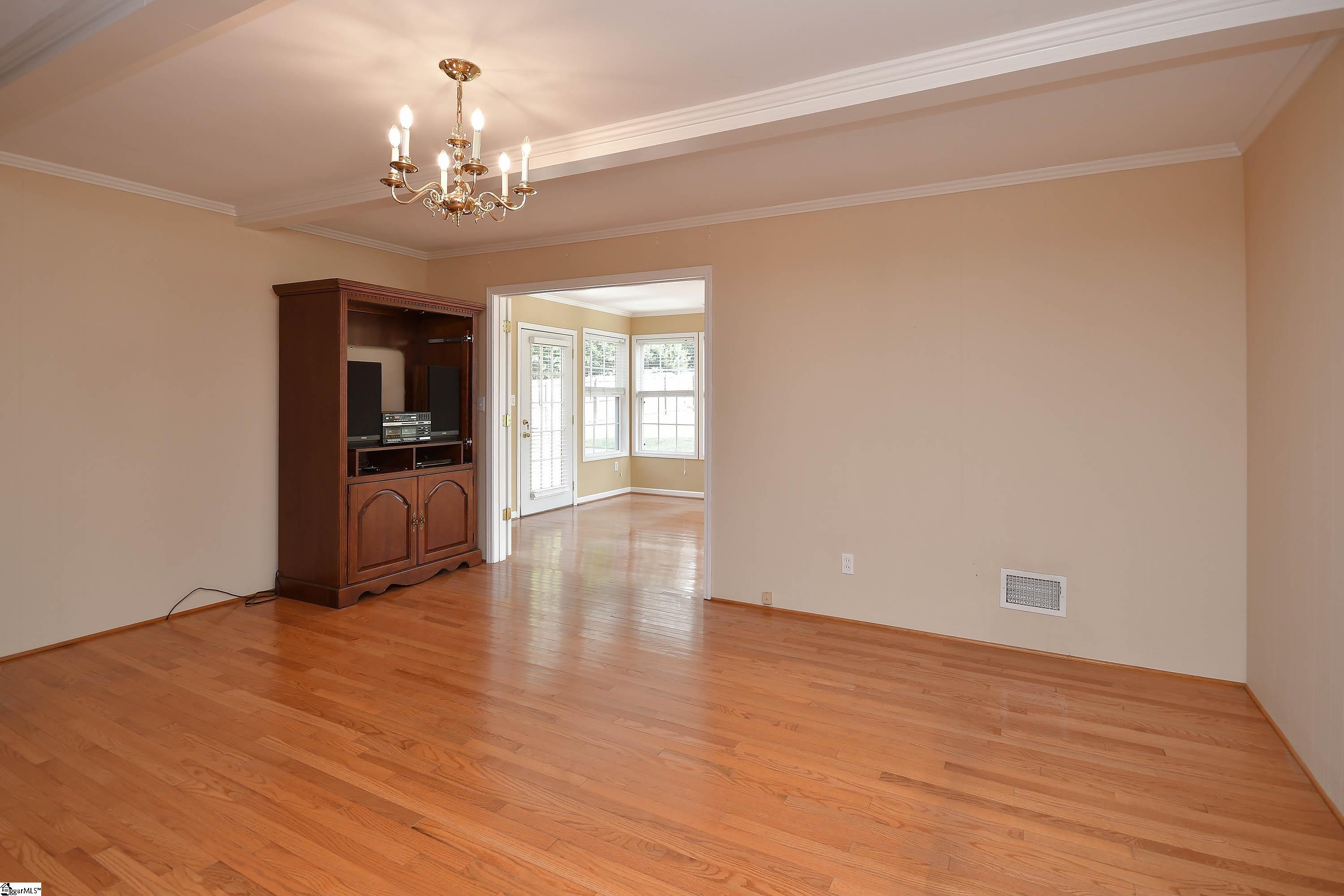 19 Spring Forest Road Greenville, SC 29615