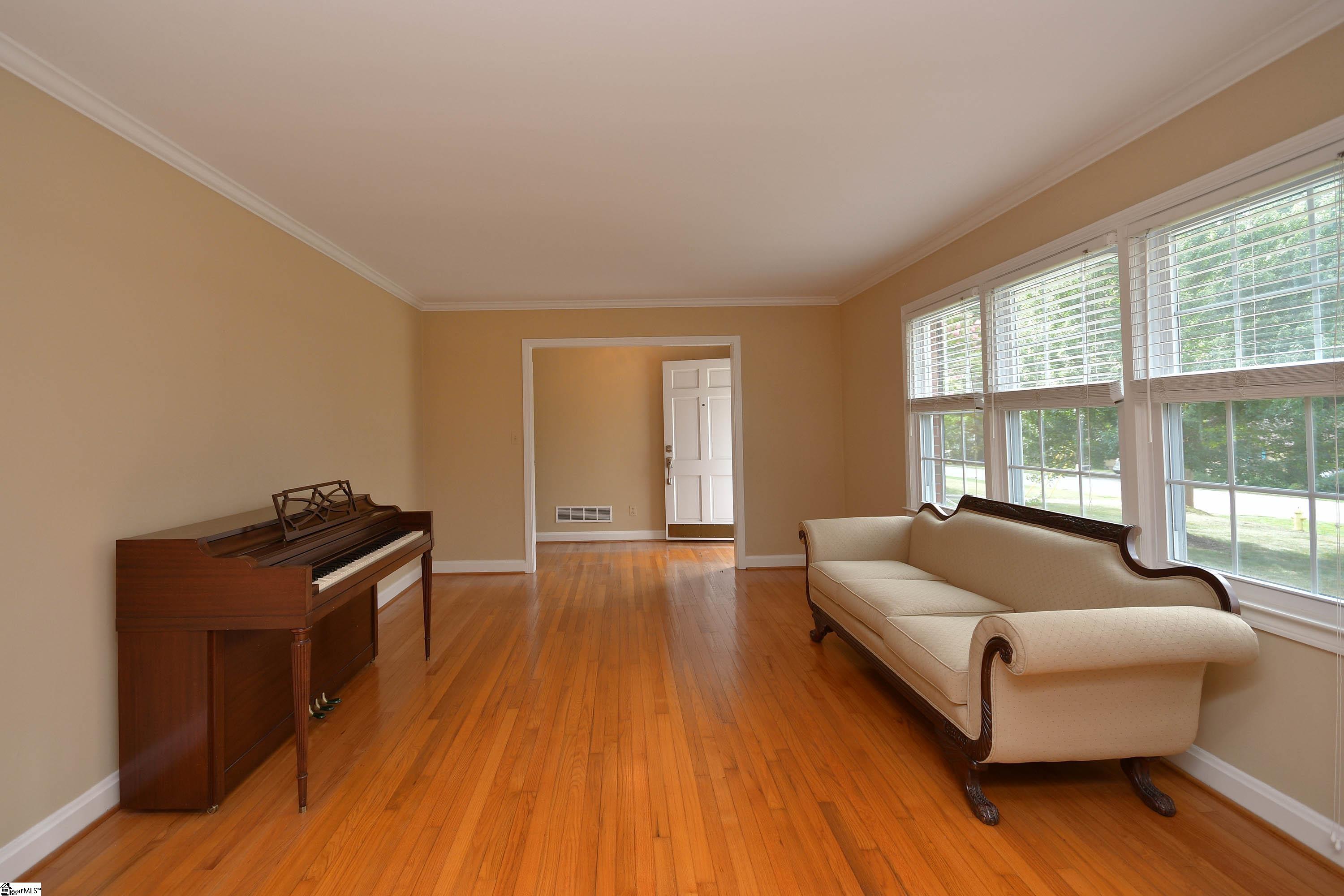 19 Spring Forest Road Greenville, SC 29615