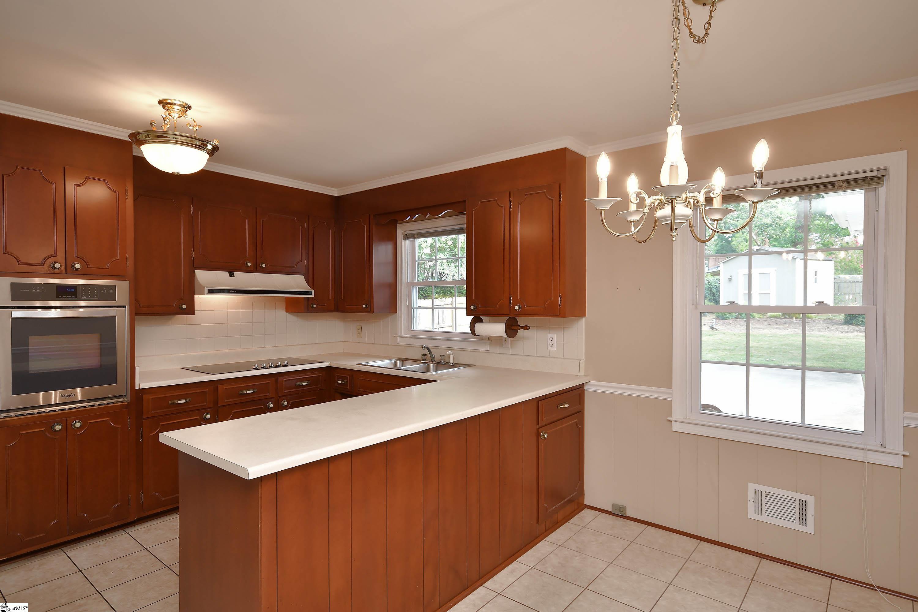 19 Spring Forest Road Greenville, SC 29615