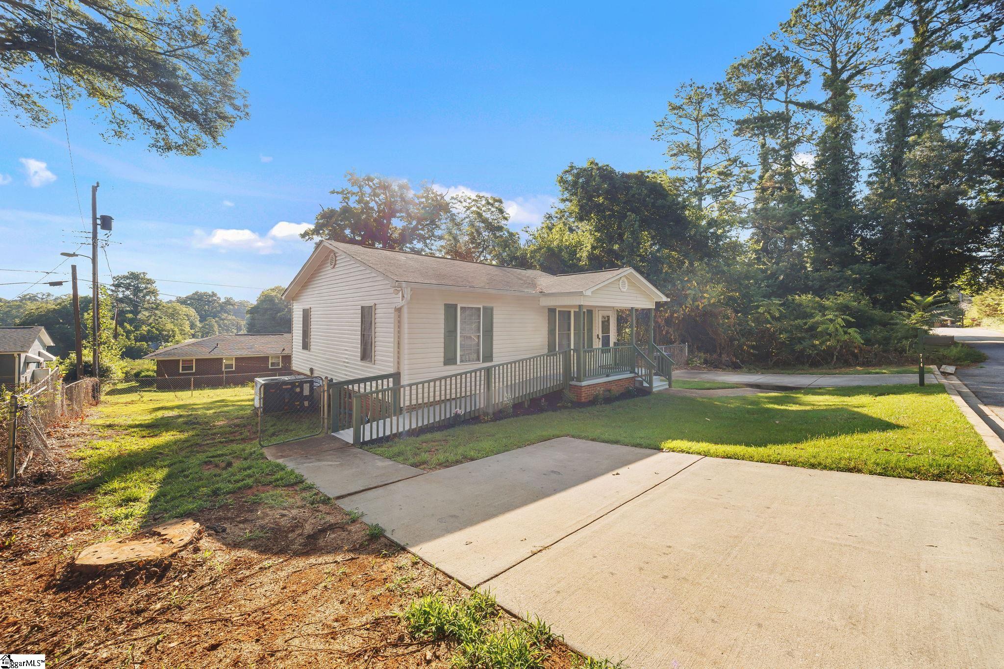 714 Geisberg Drive Anderson, SC 29624