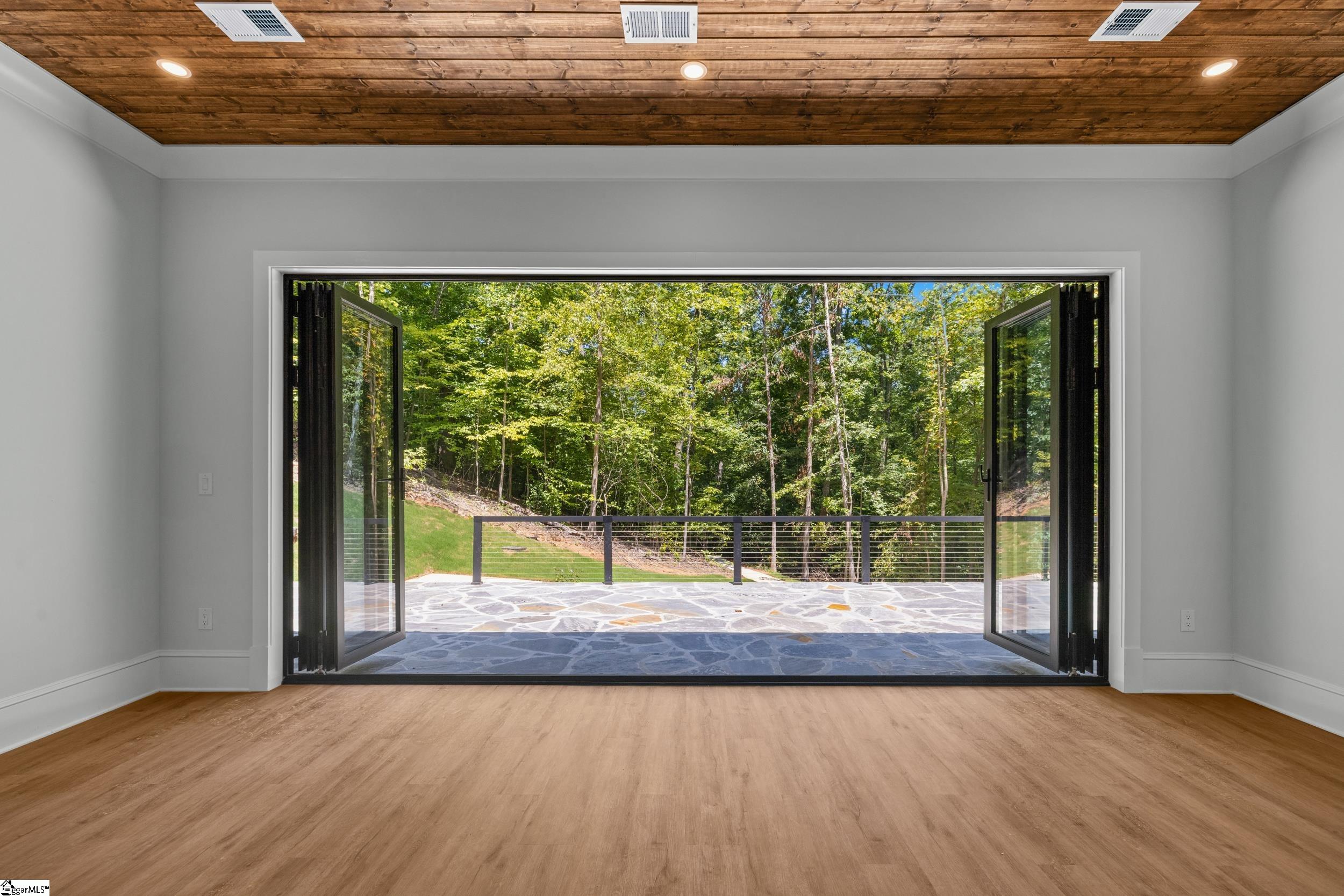 503 Point Road Westminster, SC 29693
