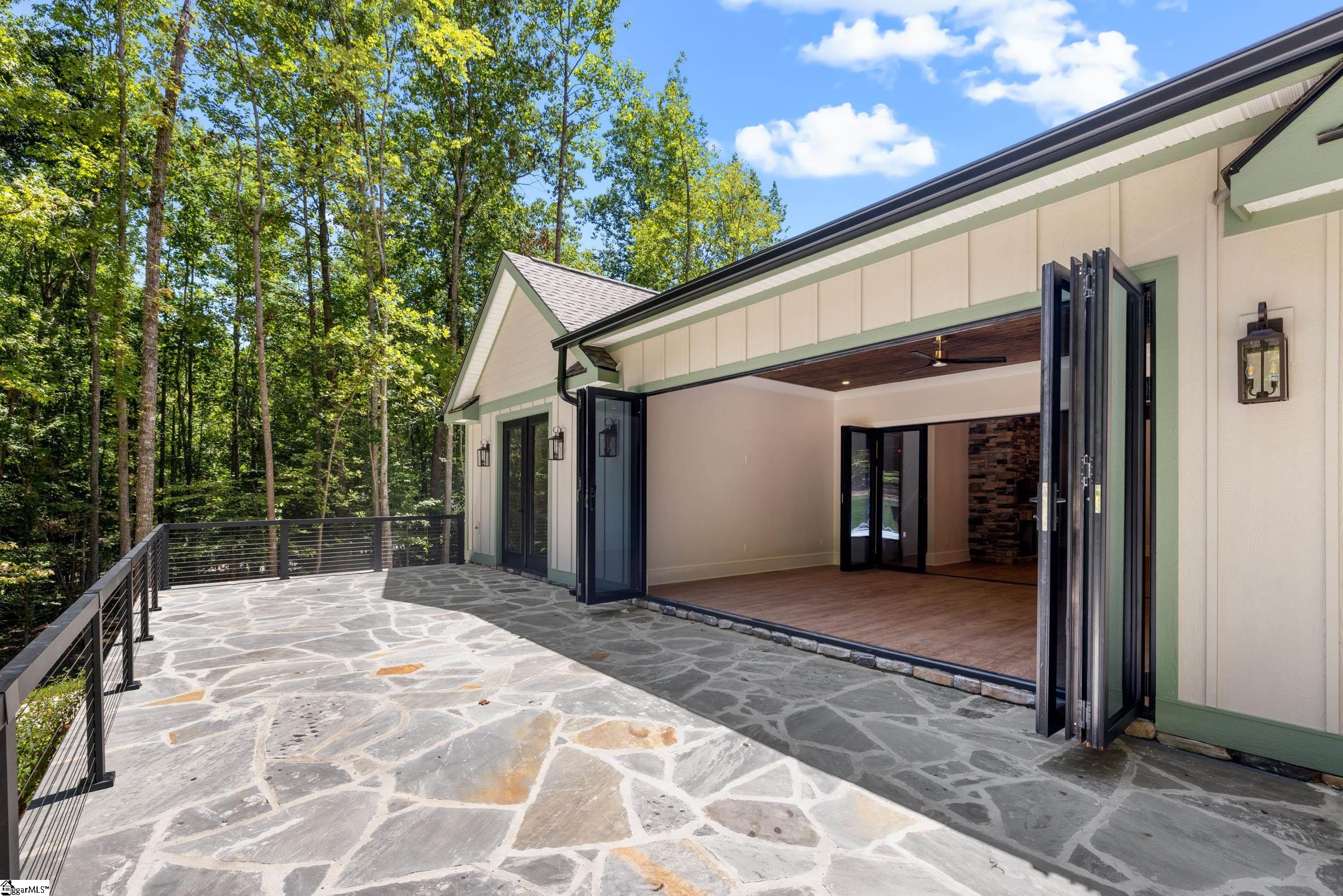 503 Point Road Westminster, SC 29693