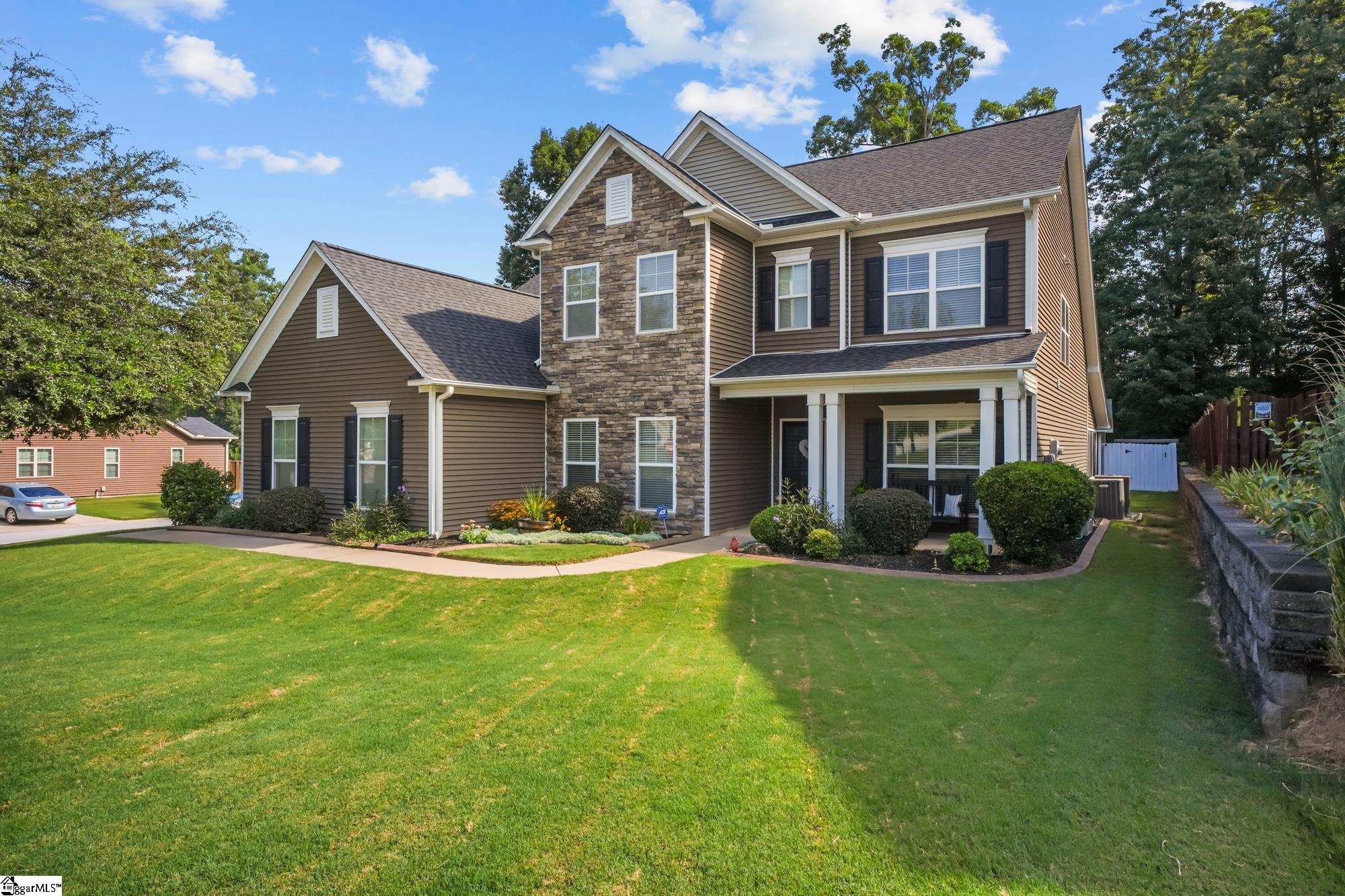 416 Leigh Creek Drive Simpsonville, SC 29681