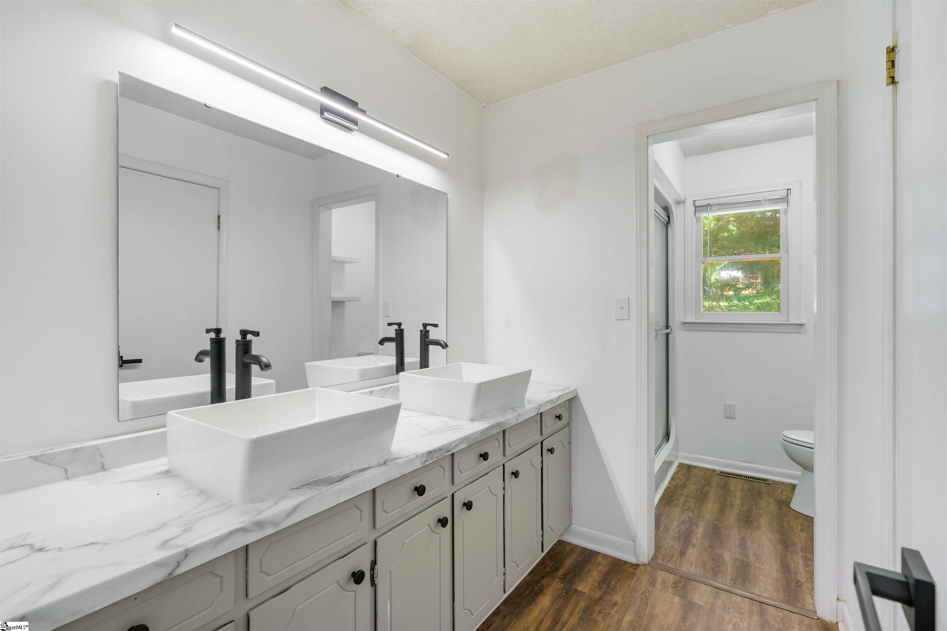 130 Daniel Drive Anderson, SC 29626