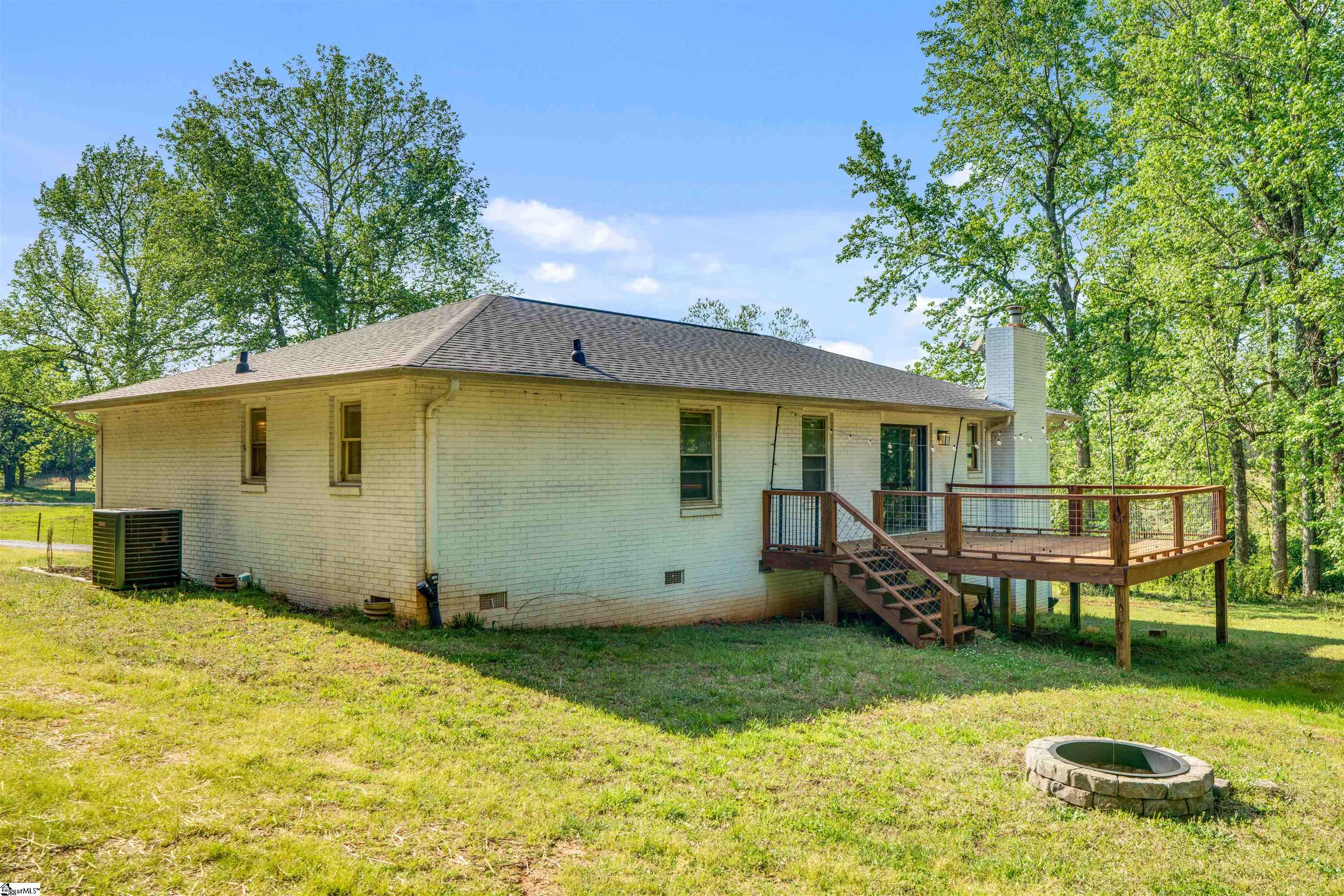 130 Daniel Drive Anderson, SC 29626