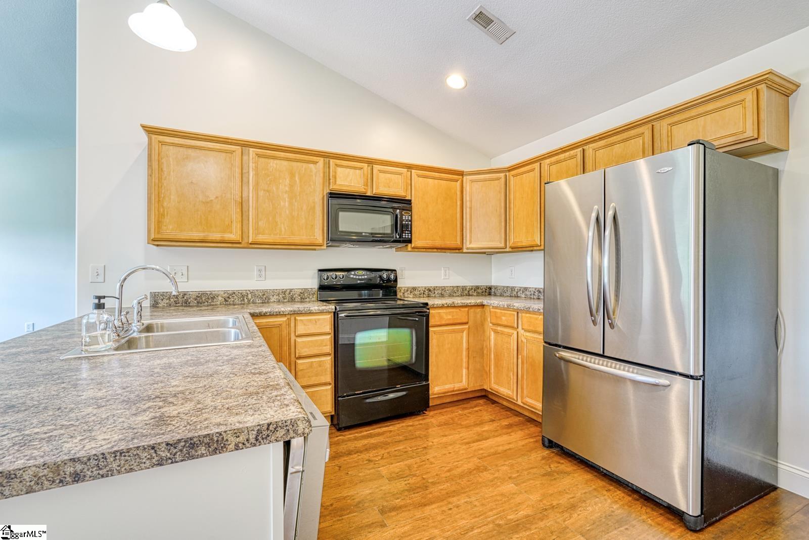 435 Melbourne Lane Spartanburg, SC 29301