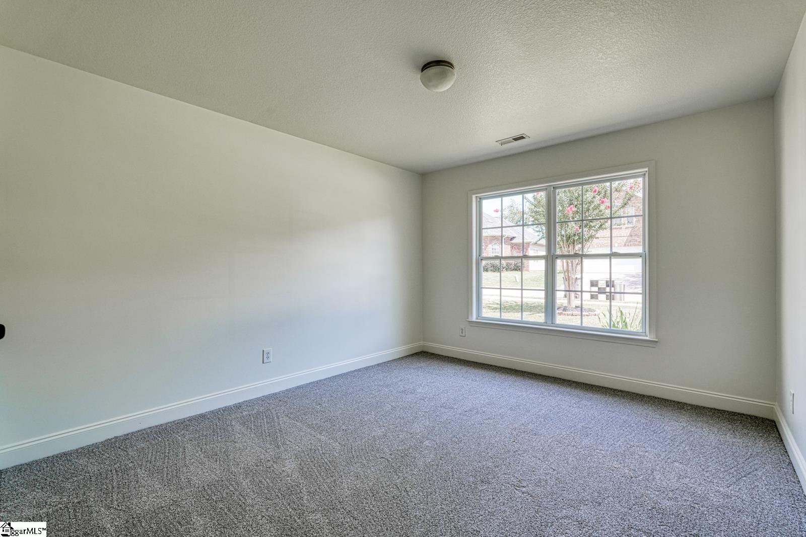 435 Melbourne Lane Spartanburg, SC 29301