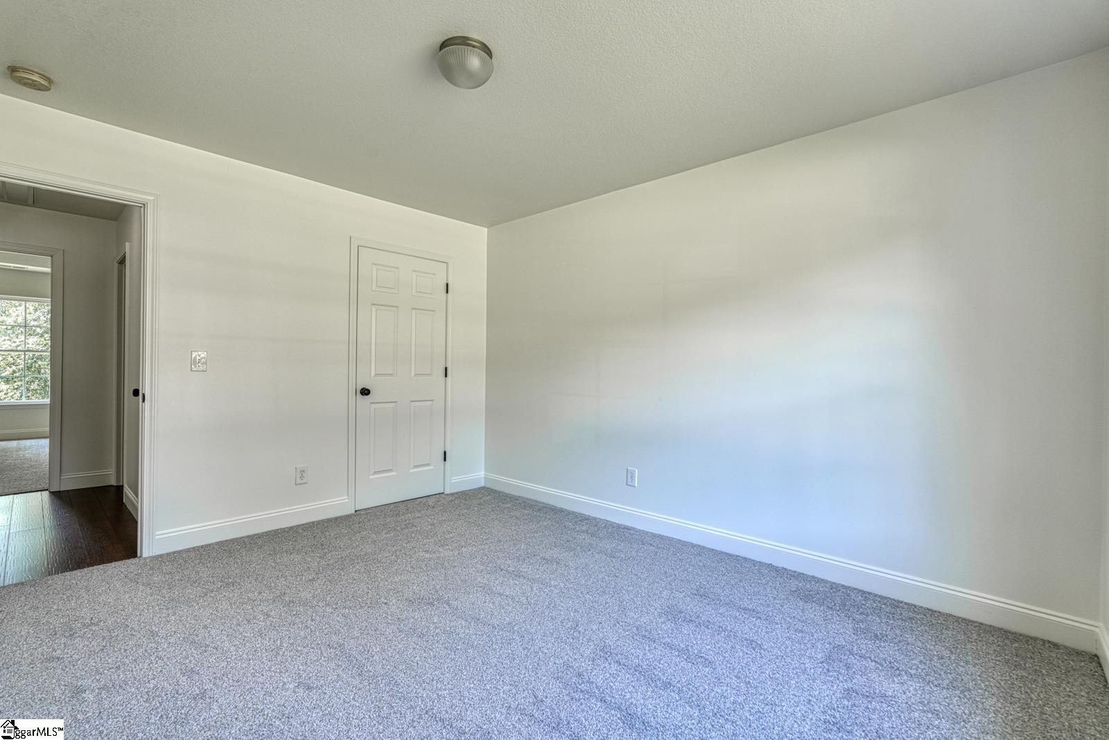 435 Melbourne Lane Spartanburg, SC 29301