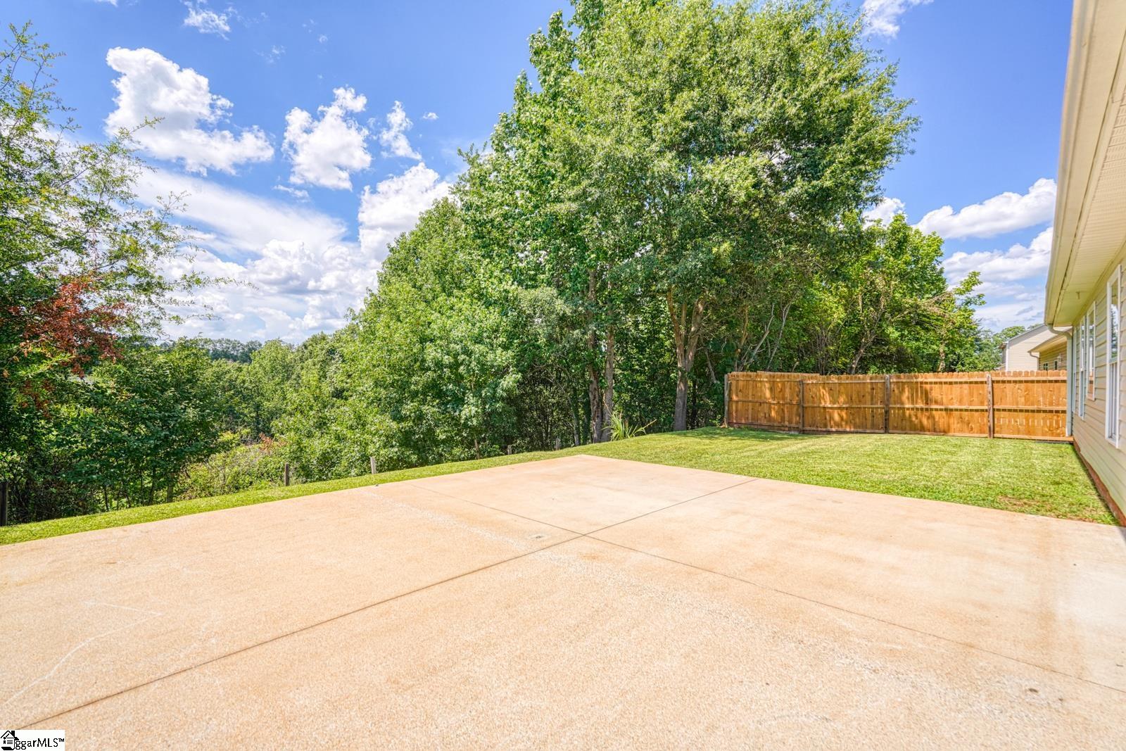 435 Melbourne Lane Spartanburg, SC 29301