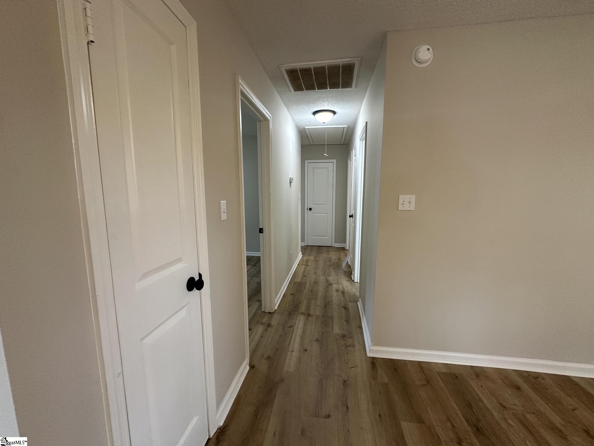 220 River Forest Drive Boiling Springs, SC 29316