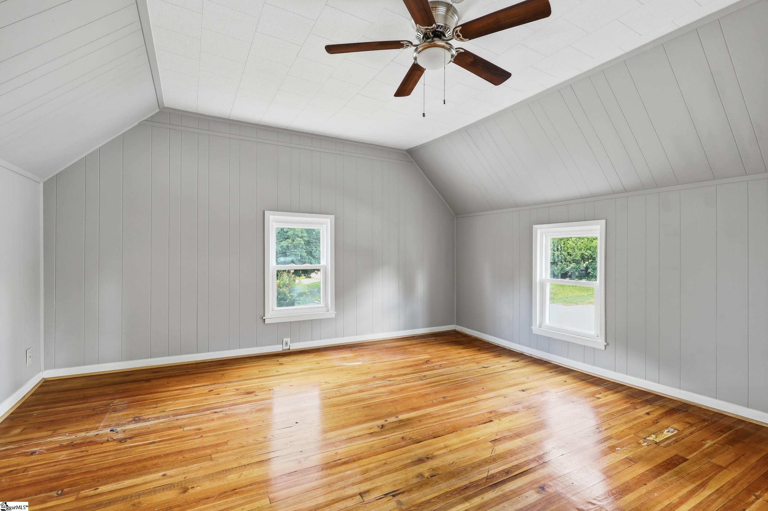 5 Hammett Street Piedmont, SC 29673