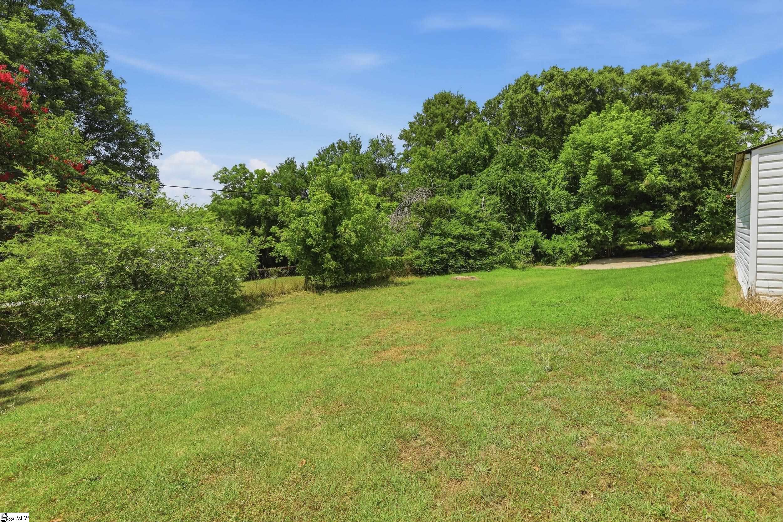 5 Hammett Street Piedmont, SC 29673