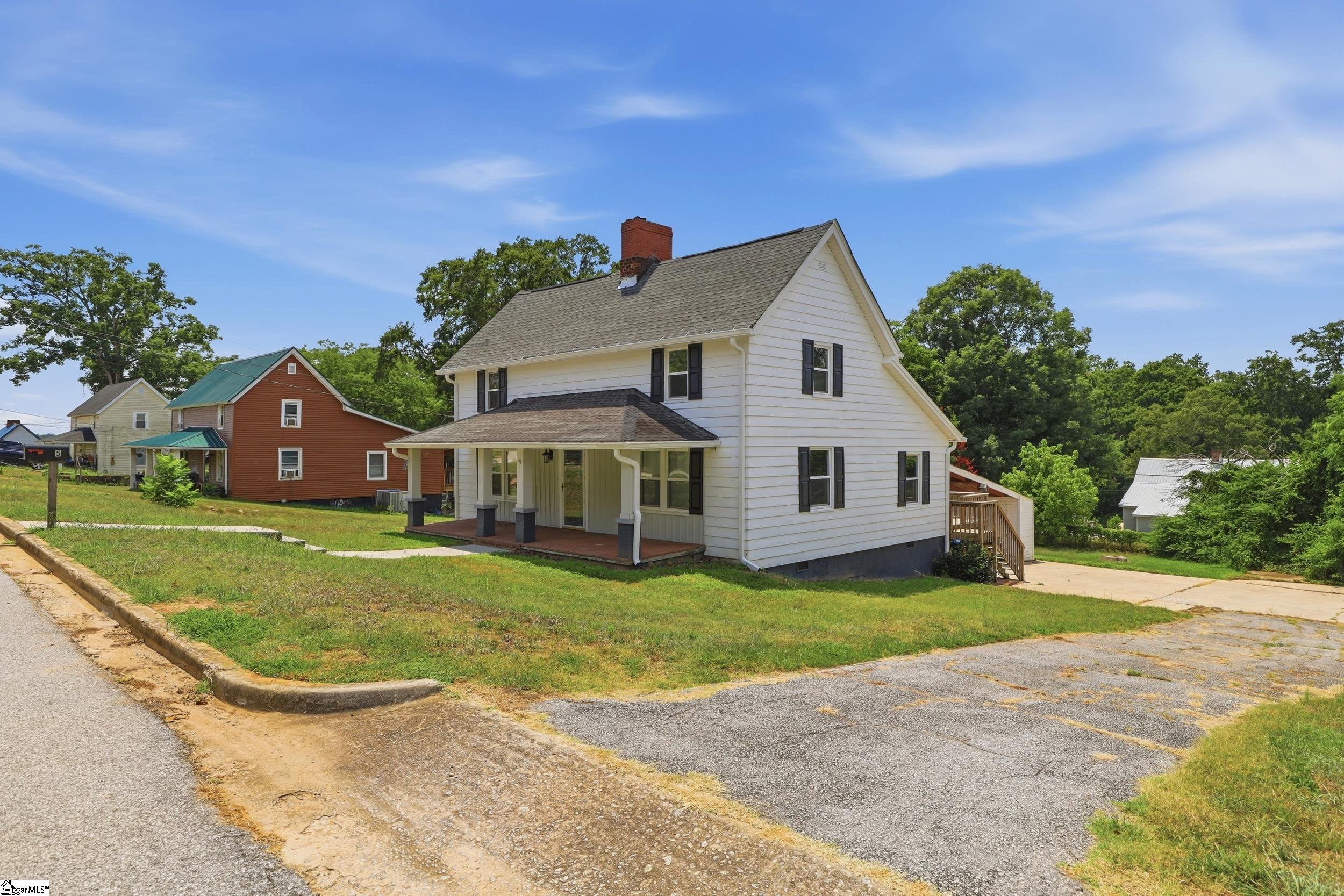 5 Hammett Street Piedmont, SC 29673