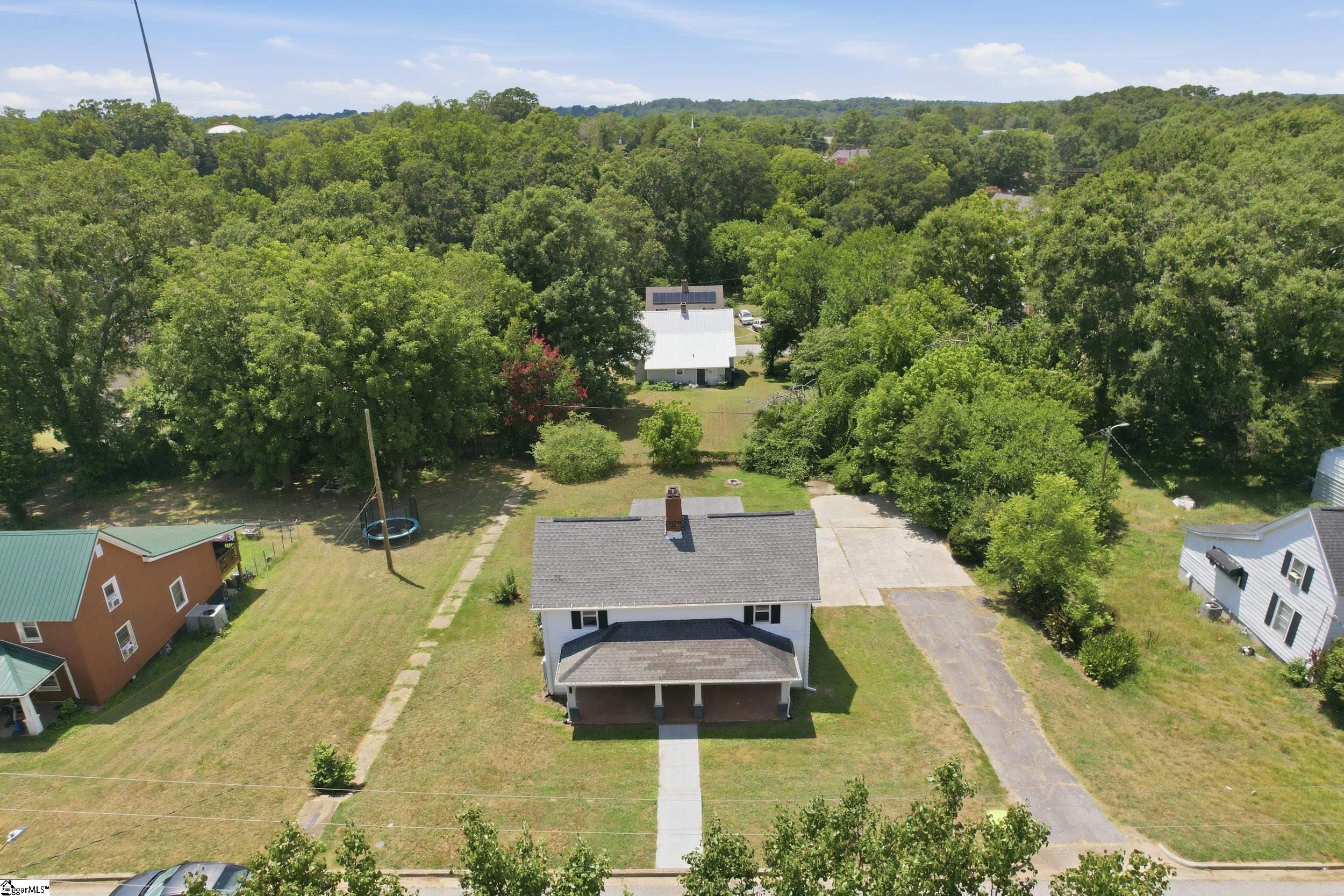 5 Hammett Street Piedmont, SC 29673