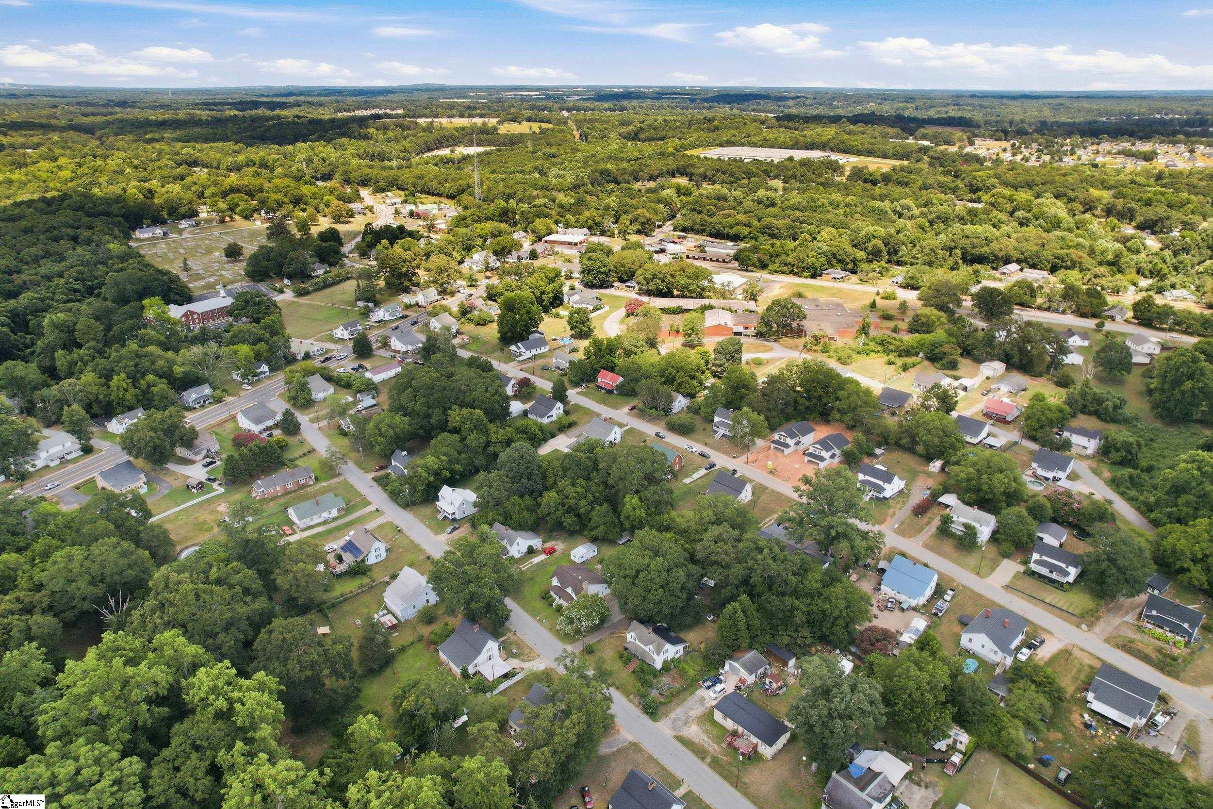 5 Hammett Street Piedmont, SC 29673