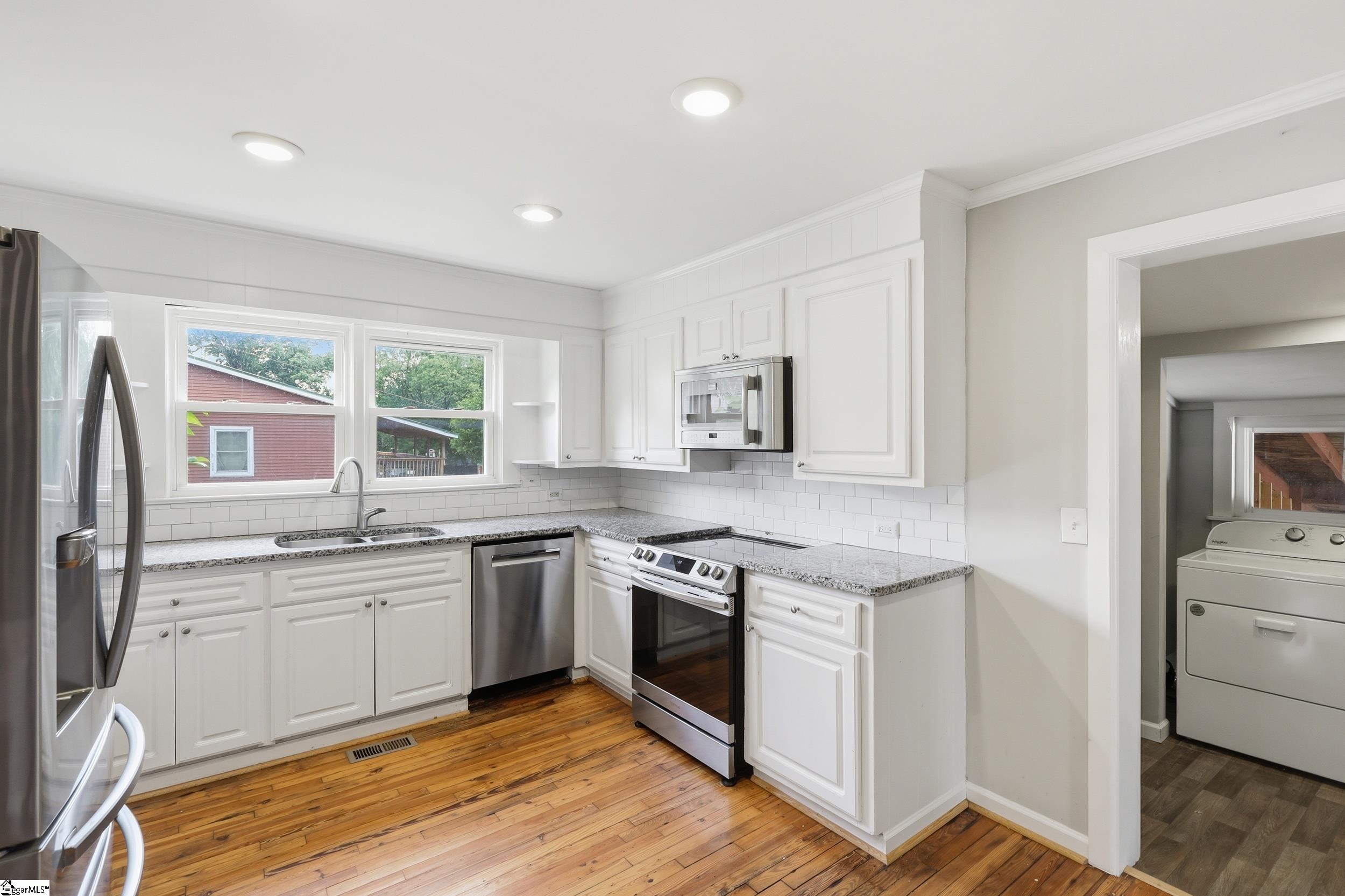 5 Hammett Street Piedmont, SC 29673