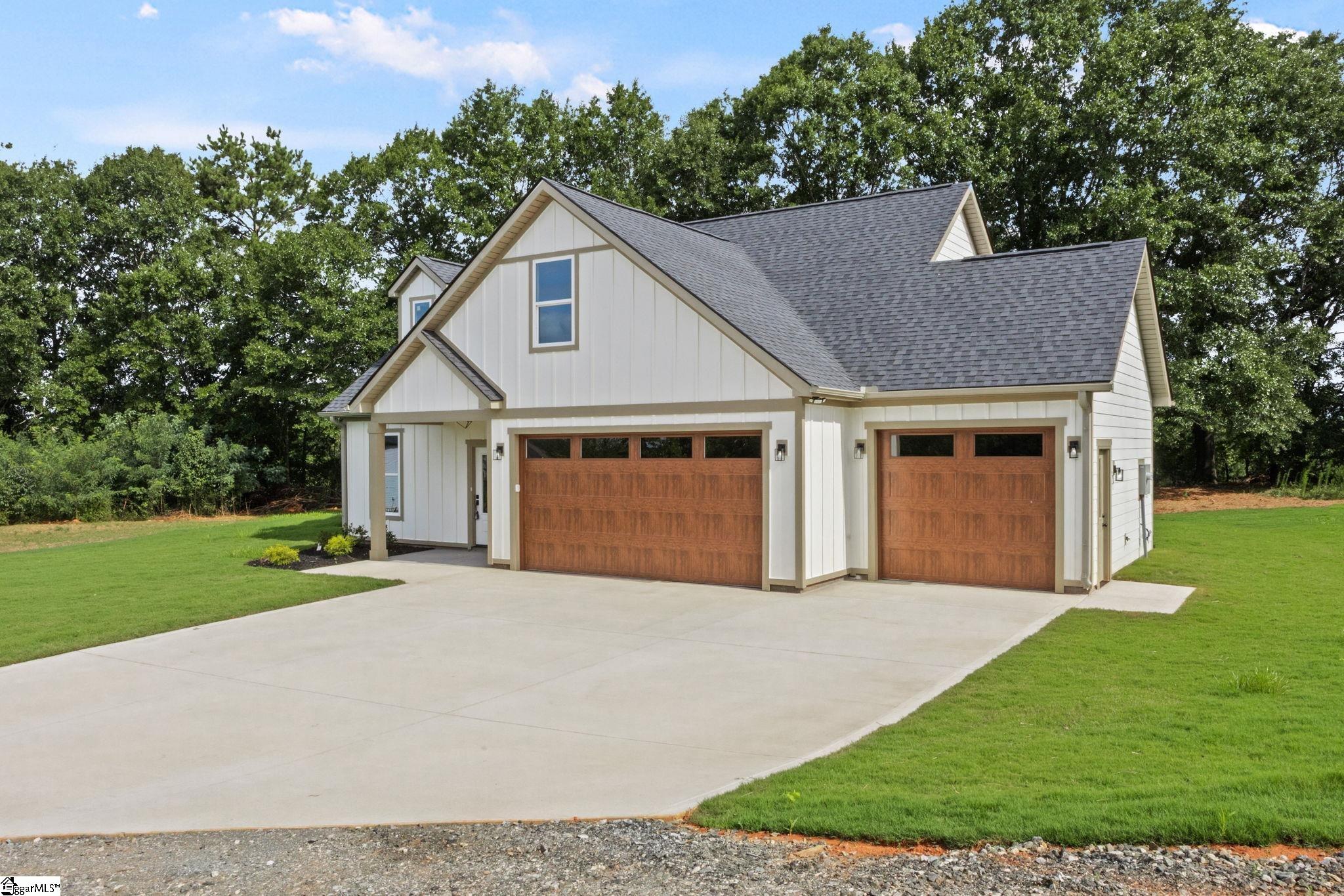 366 Lyman Lake Road Lyman, SC 29365