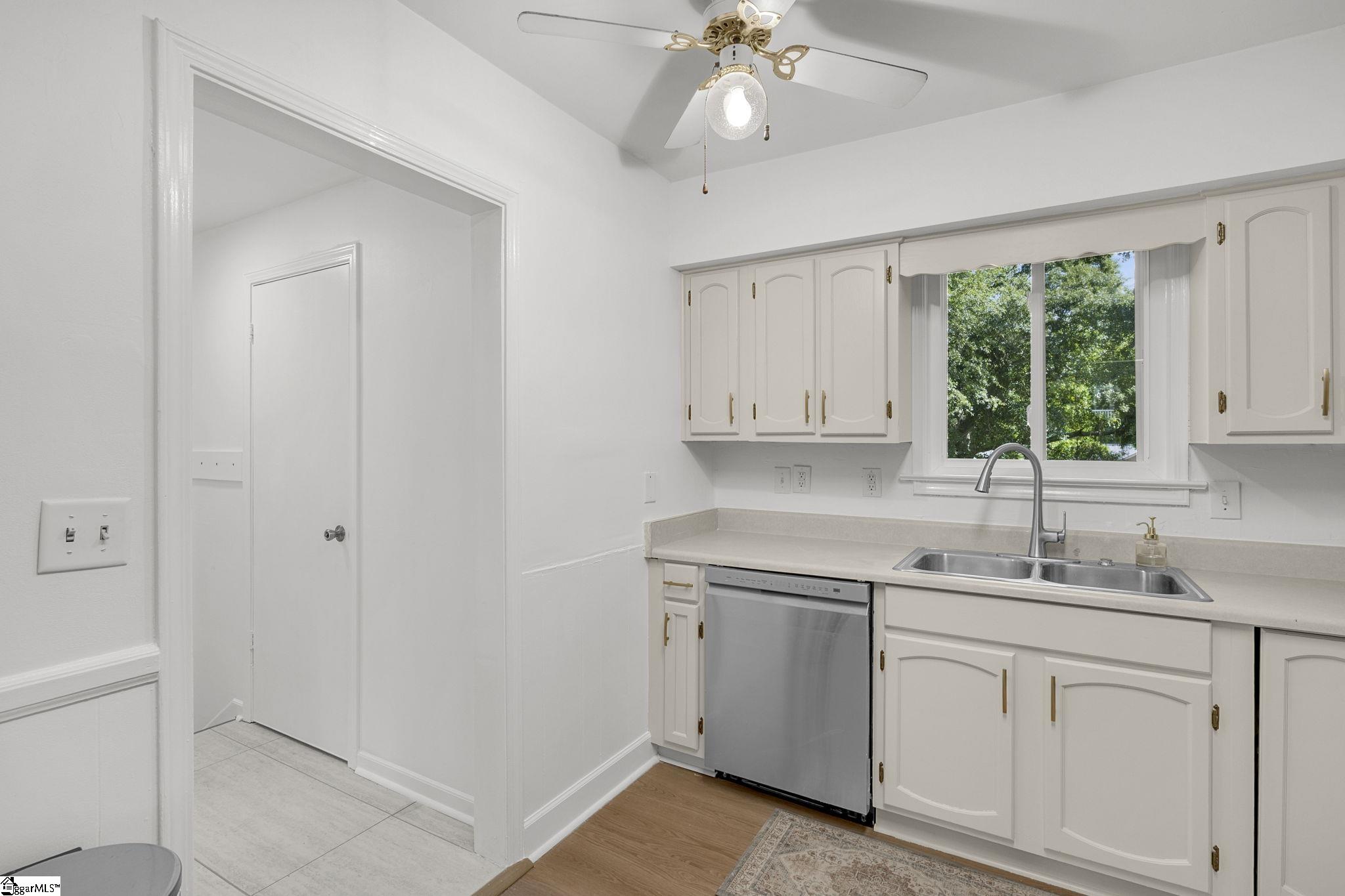 7 Olive Street Taylors, SC 29687