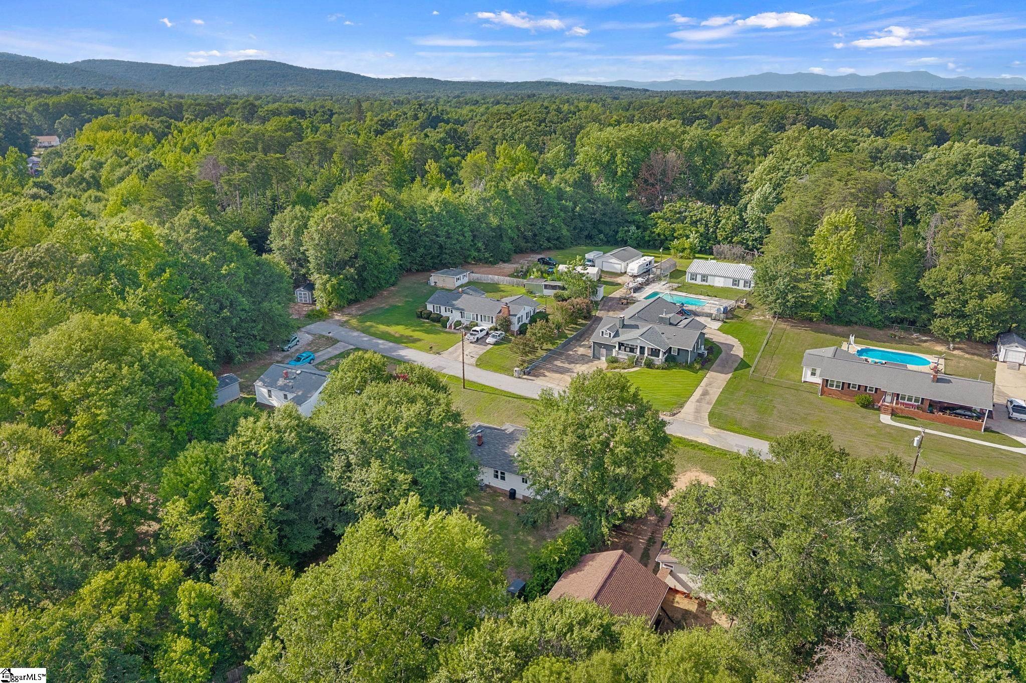 7 Olive Street Taylors, SC 29687