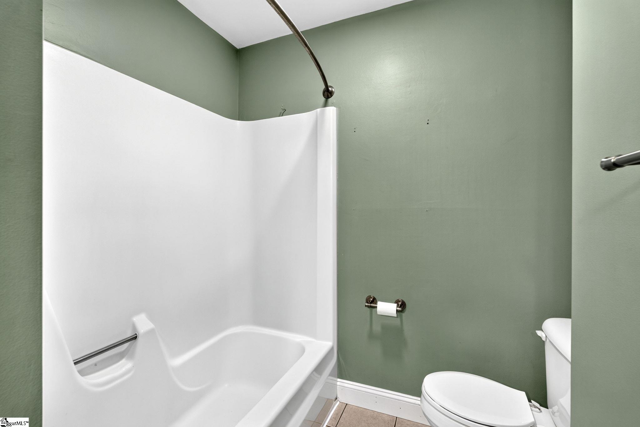 10 Terrell Street Spartanburg, SC 29301