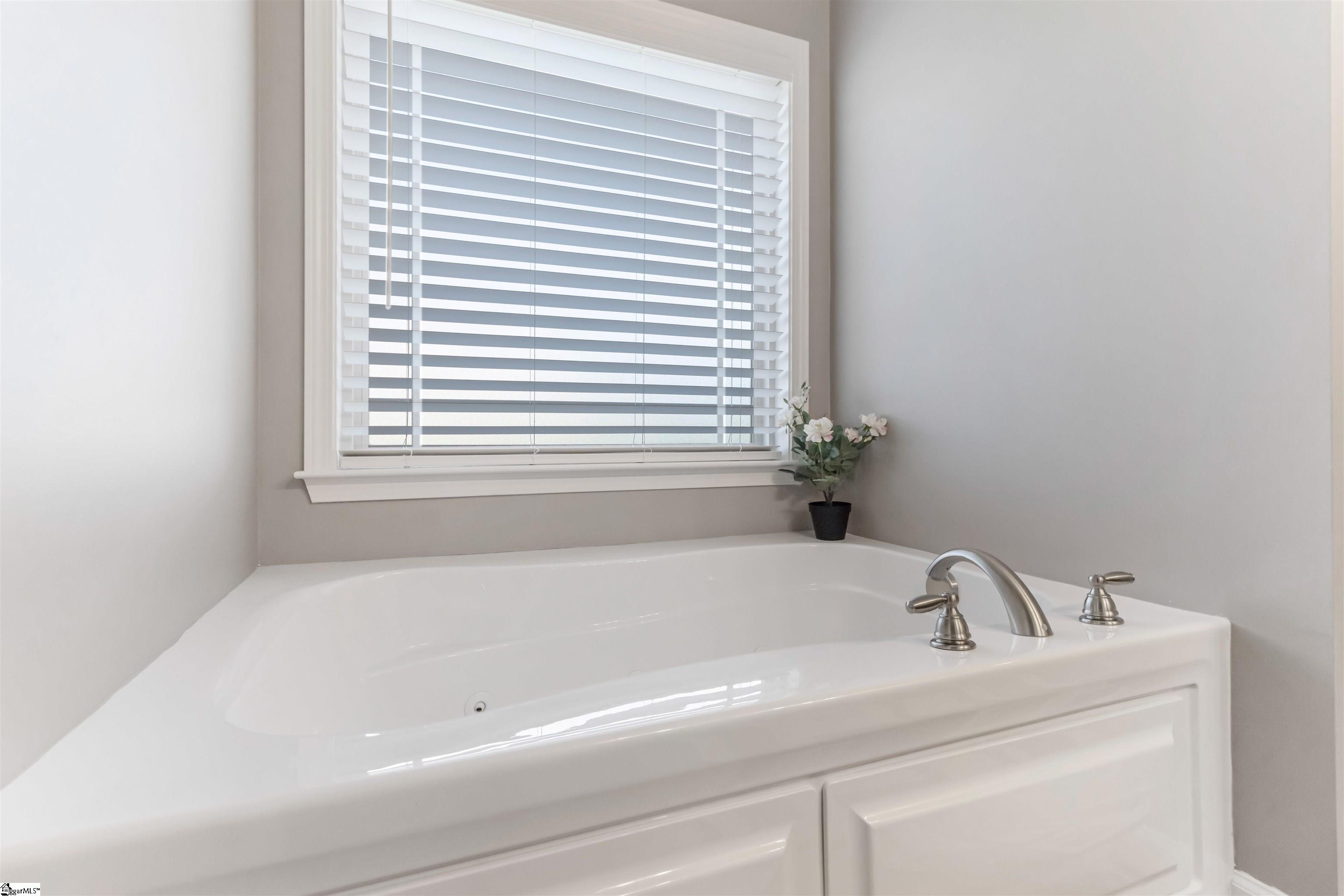 3161 Rainbow Lake Road Inman, SC 29349
