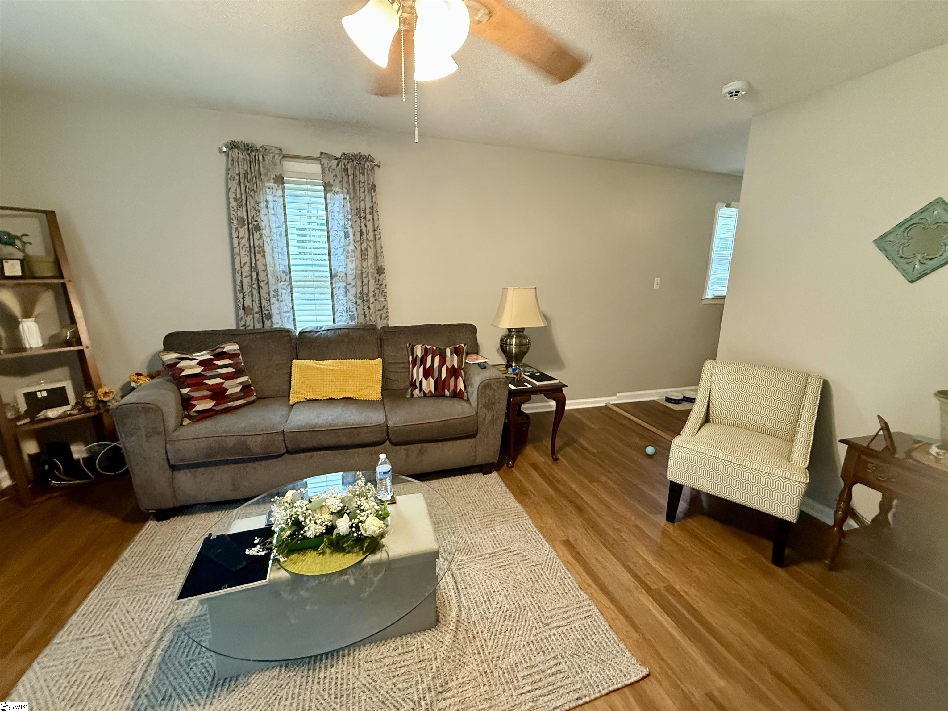 359 Woodview Avenue Spartanburg, SC 29306