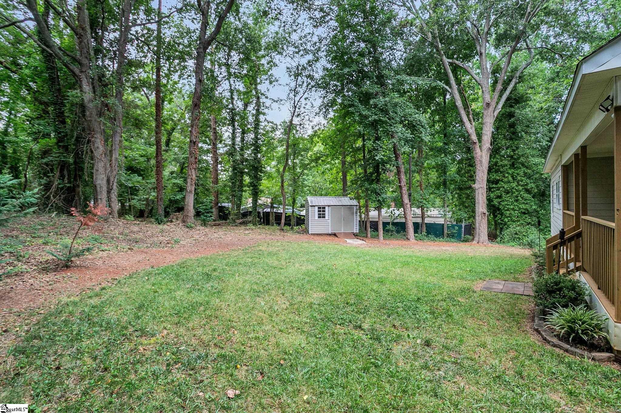 13 Pasadena Avenue Greenville, SC 29605