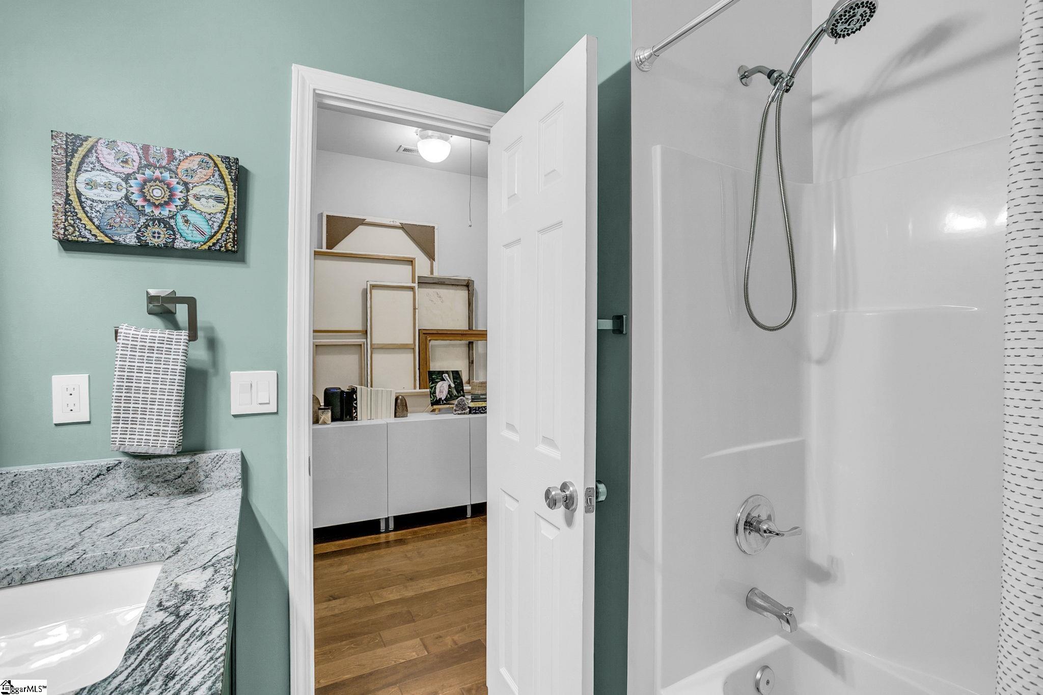 13 Pasadena Avenue Greenville, SC 29605