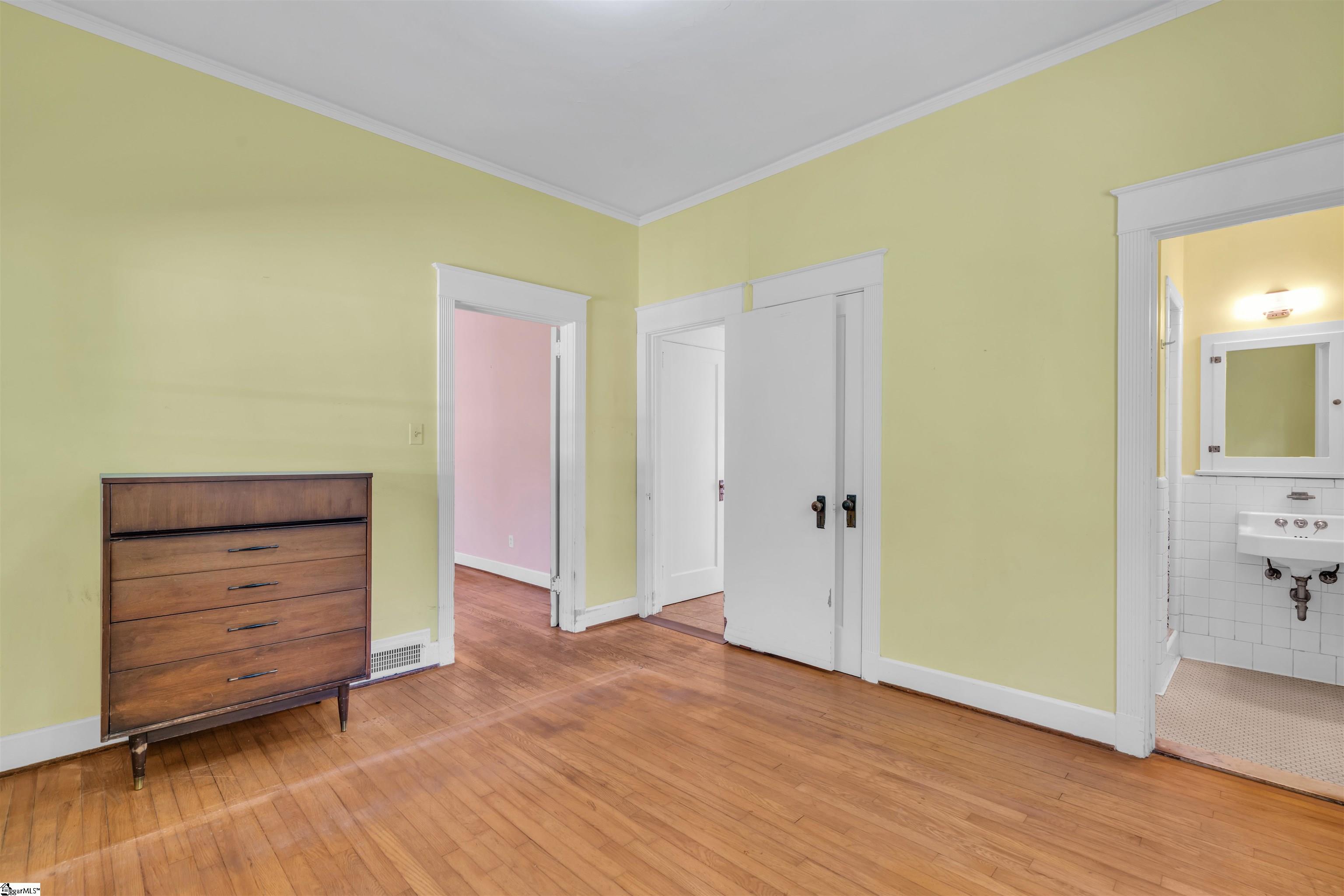 300 Rivermont Drive Spartanburg, SC 29302