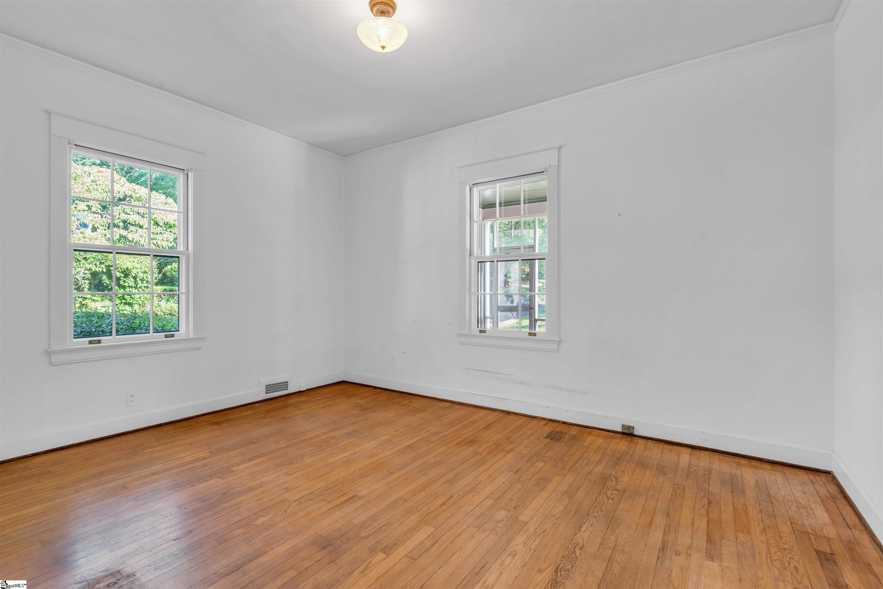 300 Rivermont Drive Spartanburg, SC 29302