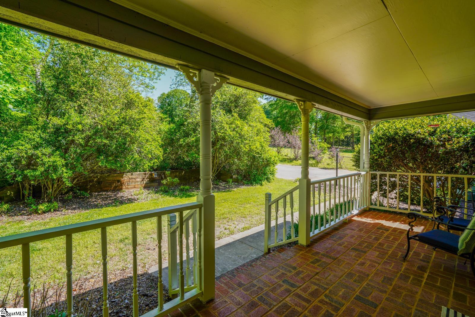 102 Hickory Hollow Drive Inman, SC 29349